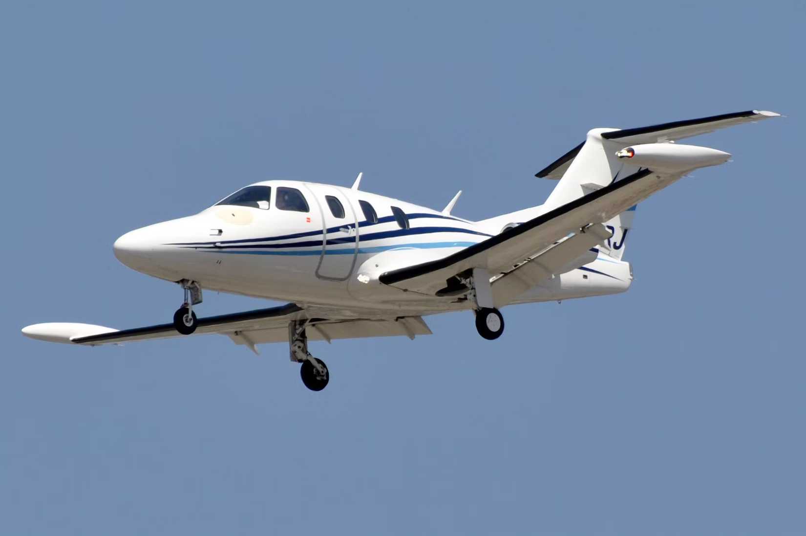 5 Incredible Private Jets That Can Be Flown By A Single Pilot