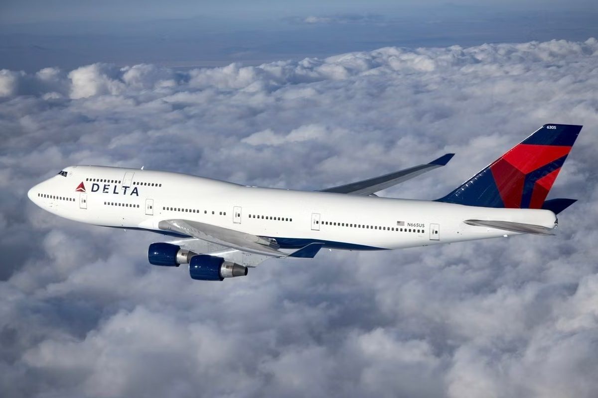 デルタ航空 747-100 DELTA Boeing 1⁄400 N9898 モデル Gemini 747-400