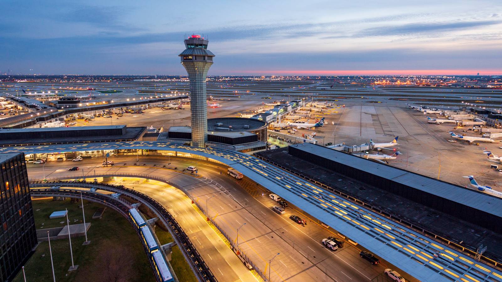5 Festive Items Passengers Shouldn’t Take On Planes This Christmas