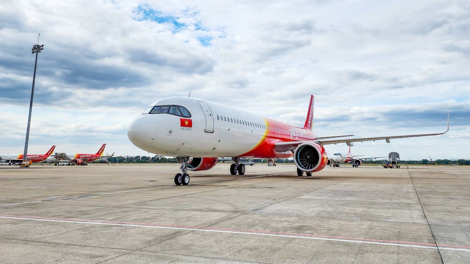 Vietjet Celebrates Arrival Of New Airbus A321neo & Launch Of Hanoi-Hong Kong Route