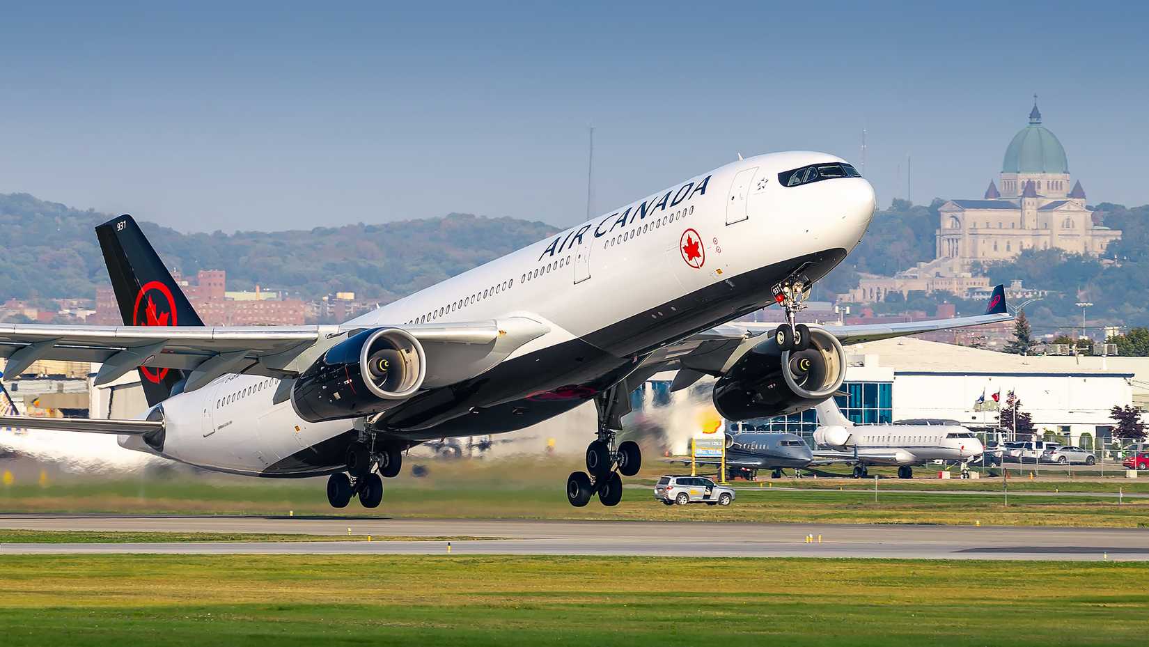 An Air Canada Airbus A330-300 taking off
