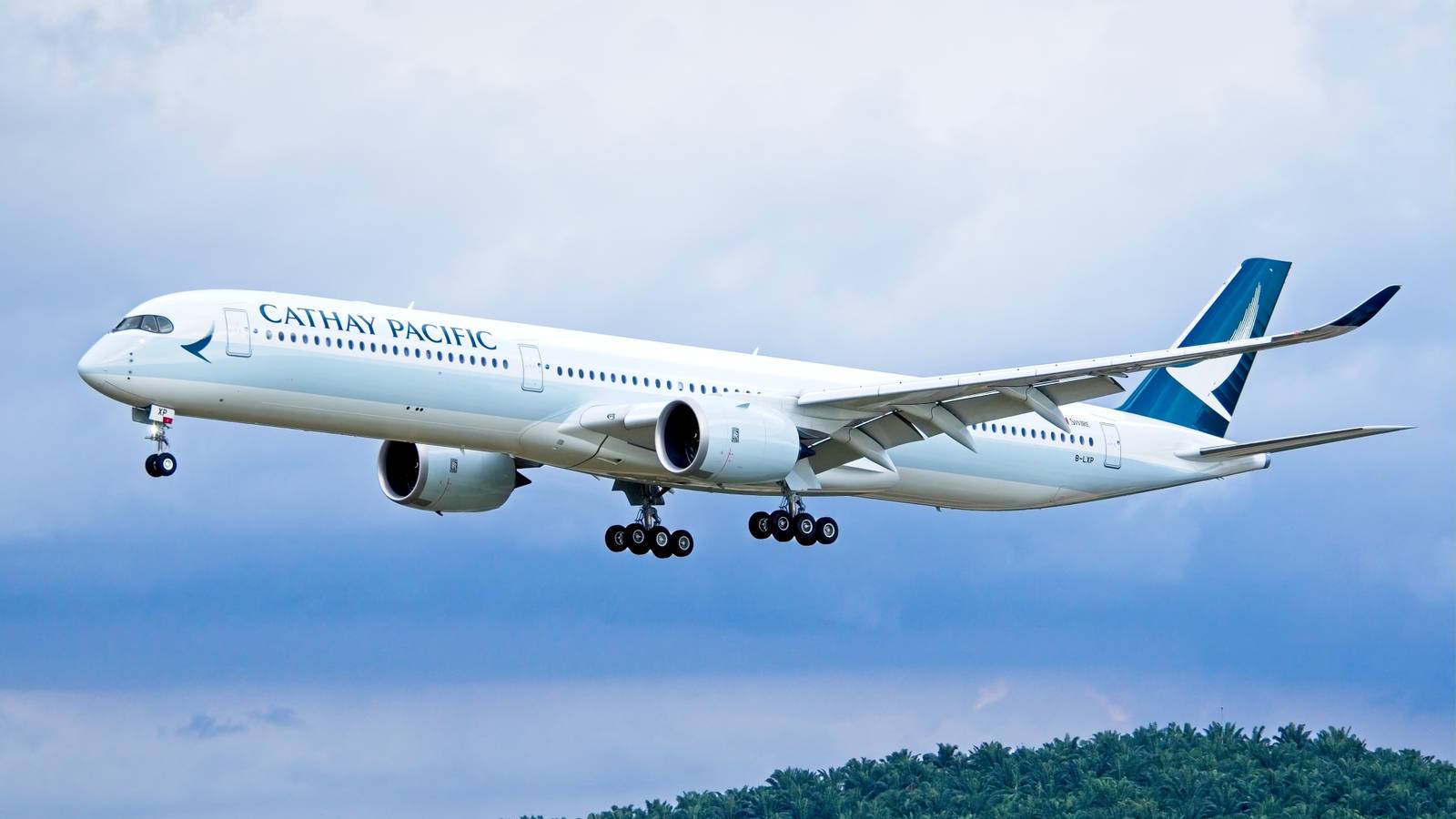 Cathay Pacific Takes Massive Step In Purchasing Government Shares