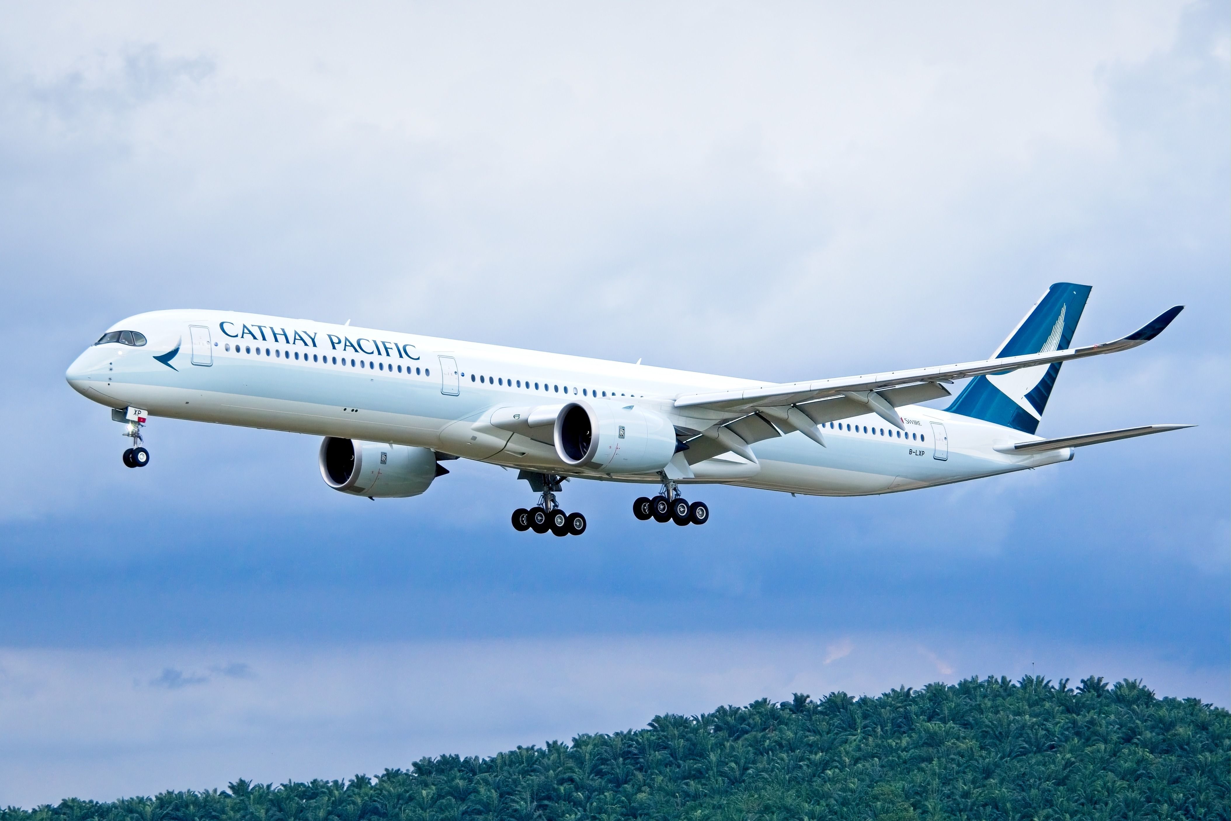 Cathay Pacific Takes Massive Step In Purchasing Government Shares