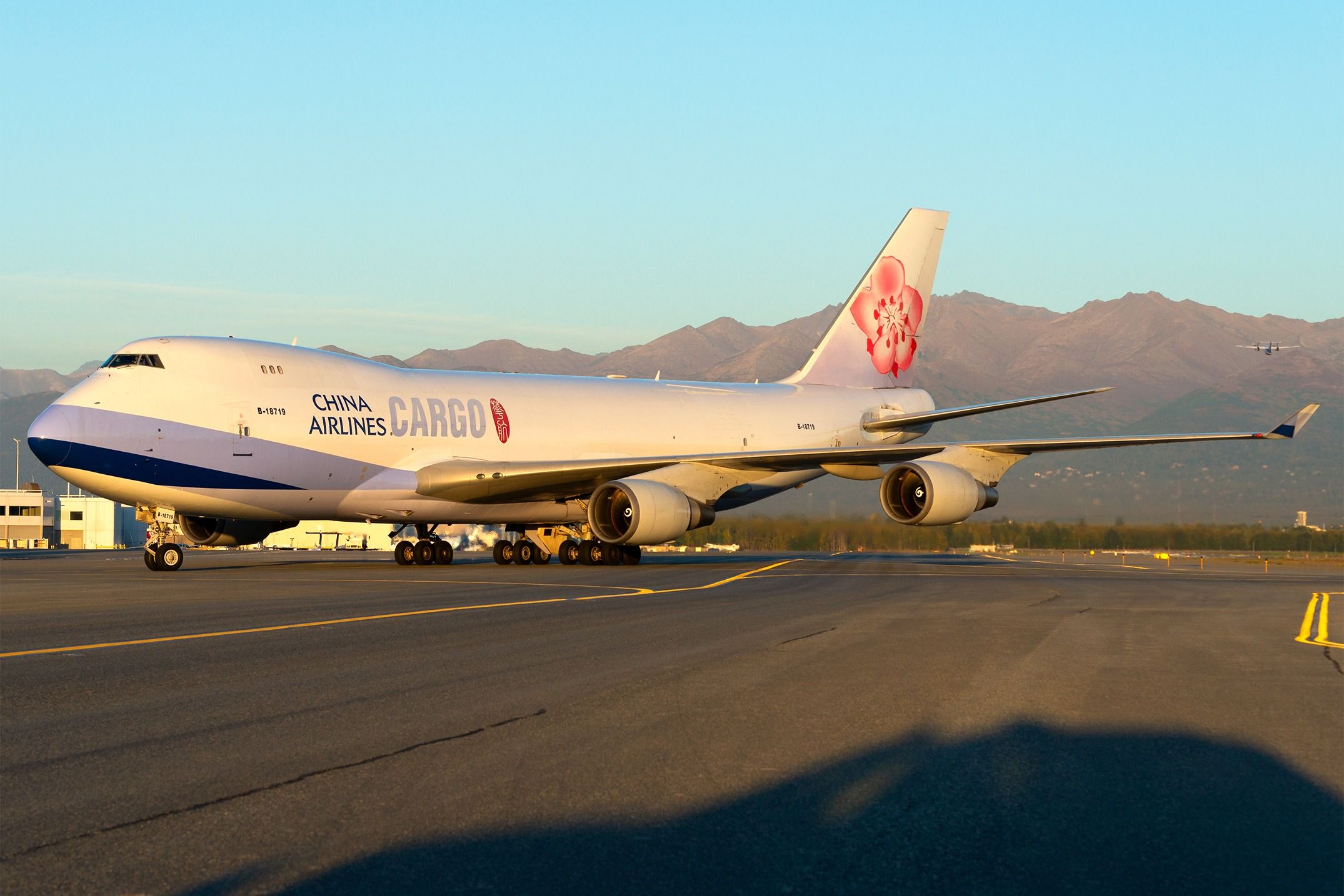 China Airlines Partners With GE To Support Its Boeing 747-400F Engines