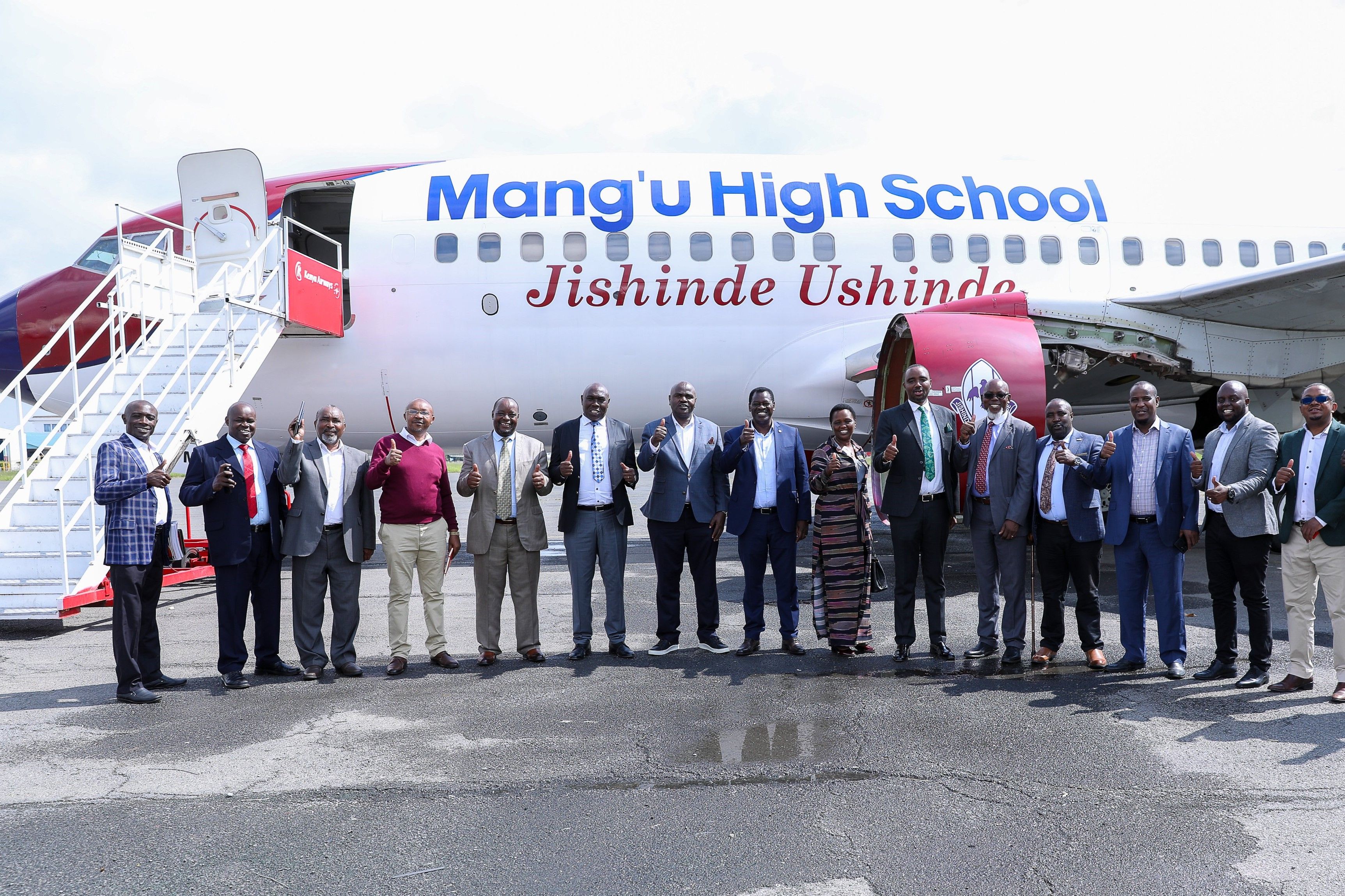Ex-Kenya Airways Boeing 737 Receives New High School Livery