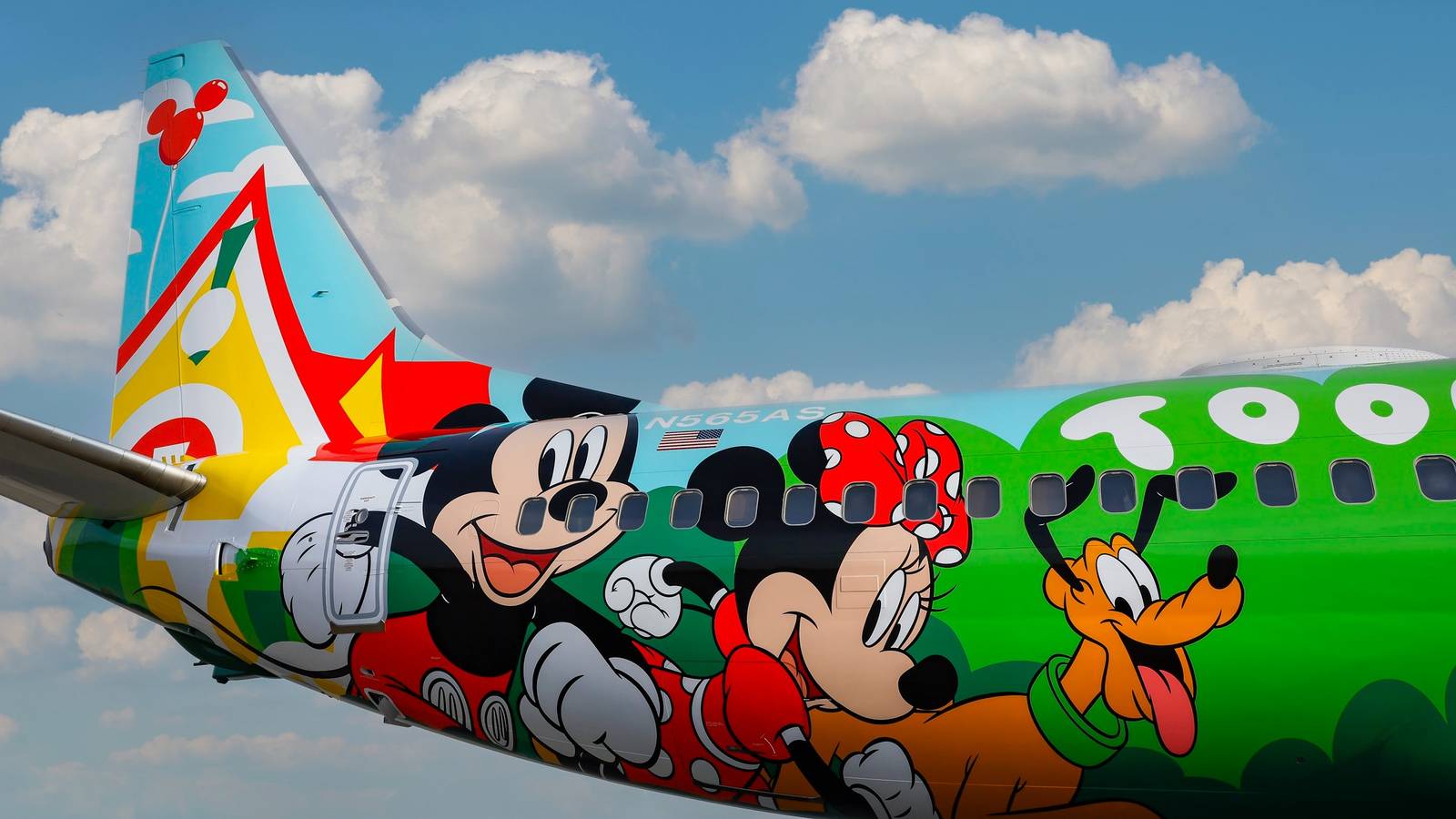 The Best Disney Liveried Planes & How To Fly Them In 2024