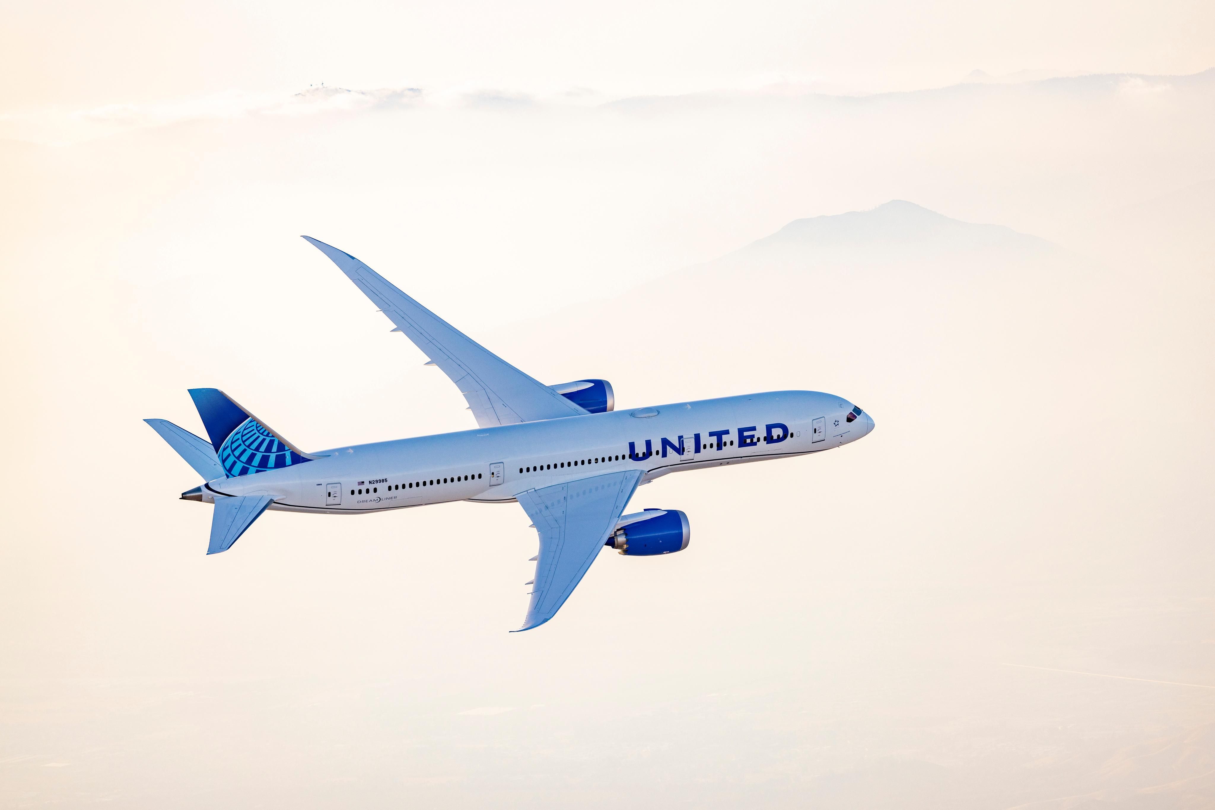 United Airlines Seeks DOT Approval For Boeing 787-9 Dreamliner Los Angeles-Beijing Route
