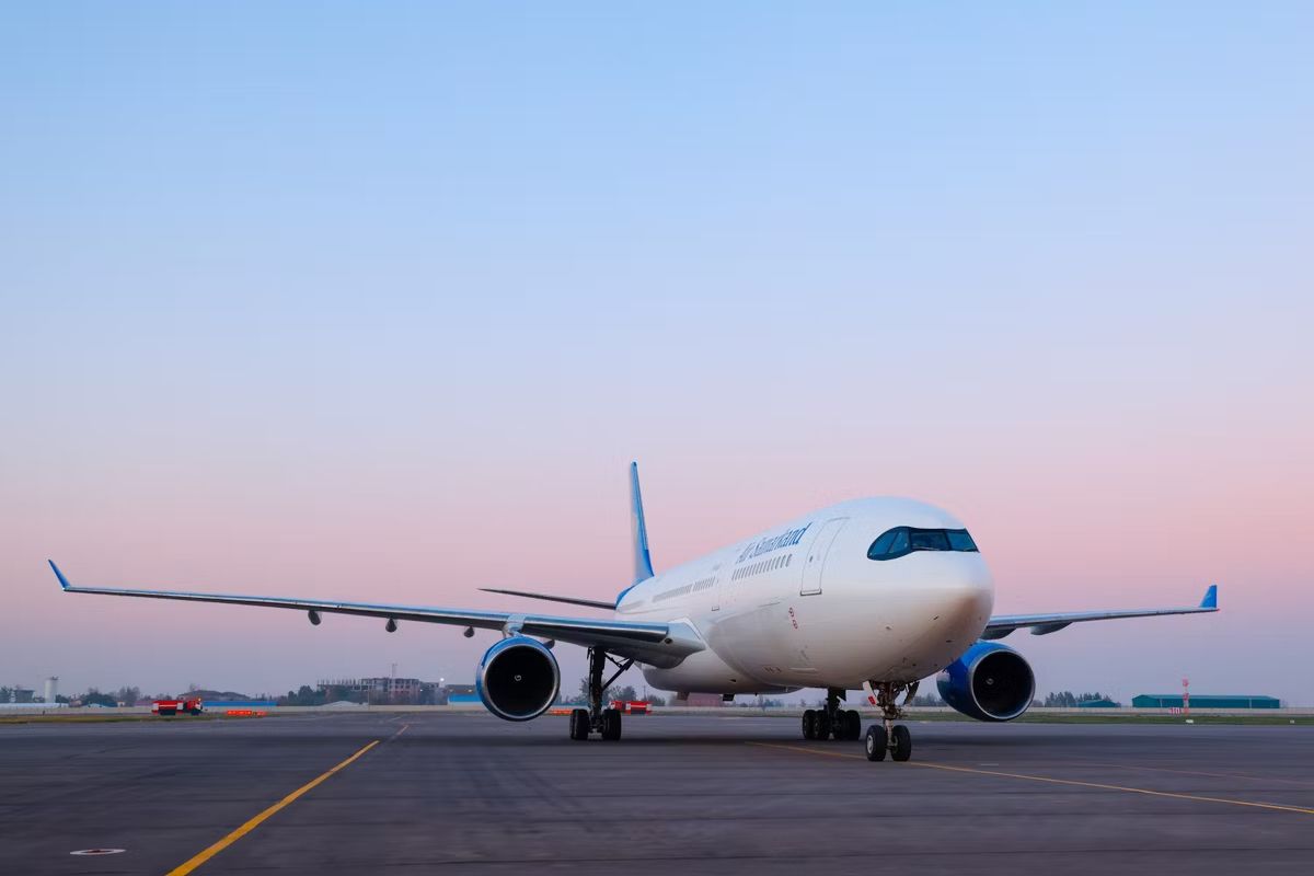 Uzbek Startup Air Samarkand Receives Air Operator Certificate