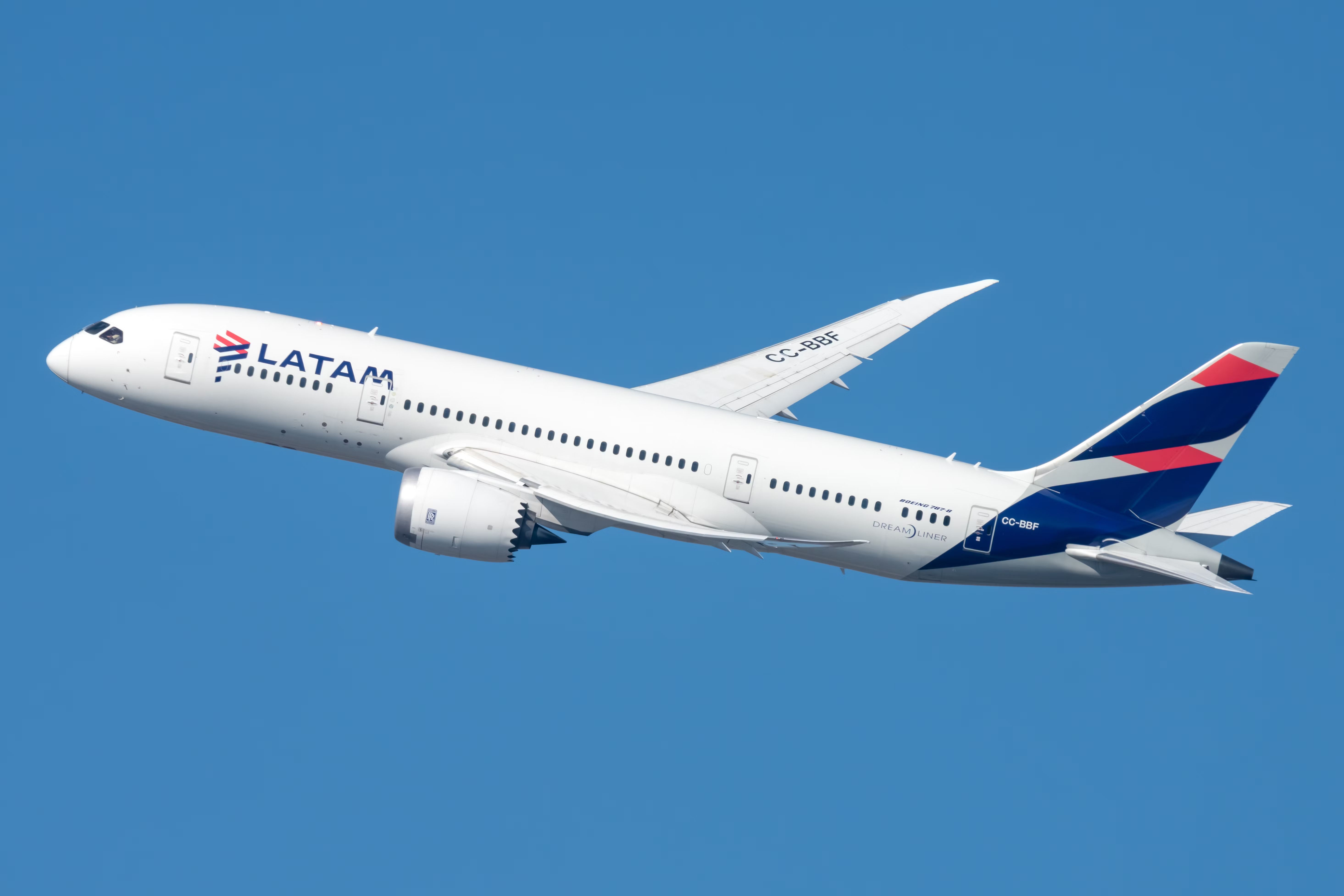 LATAM Announces New Santiago-Orlando Boeing 787 Route