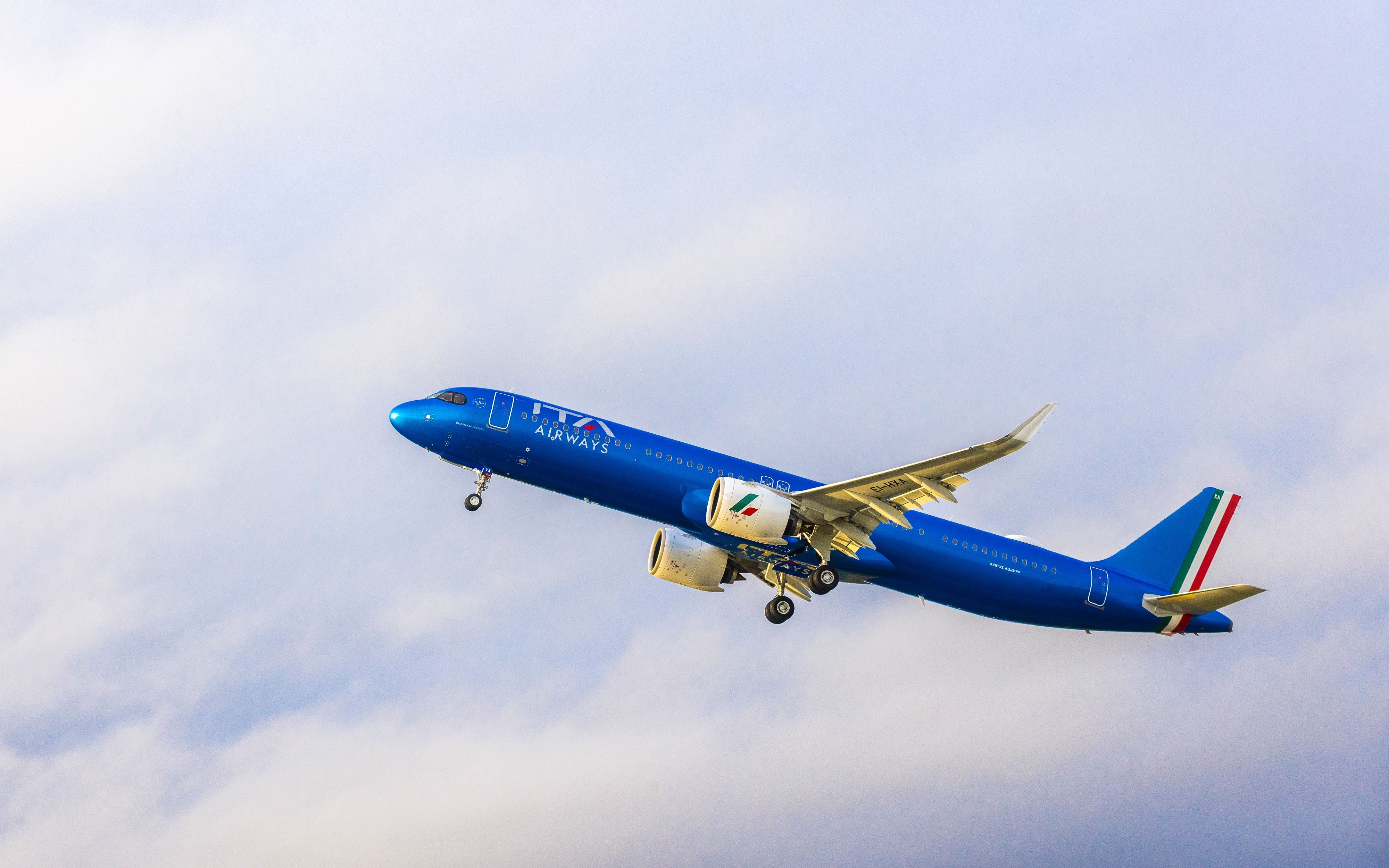 アリタリア航空 A I R B U S-A321 Where ITA Airways Is Flying Its Airbus A320neos & A321neos