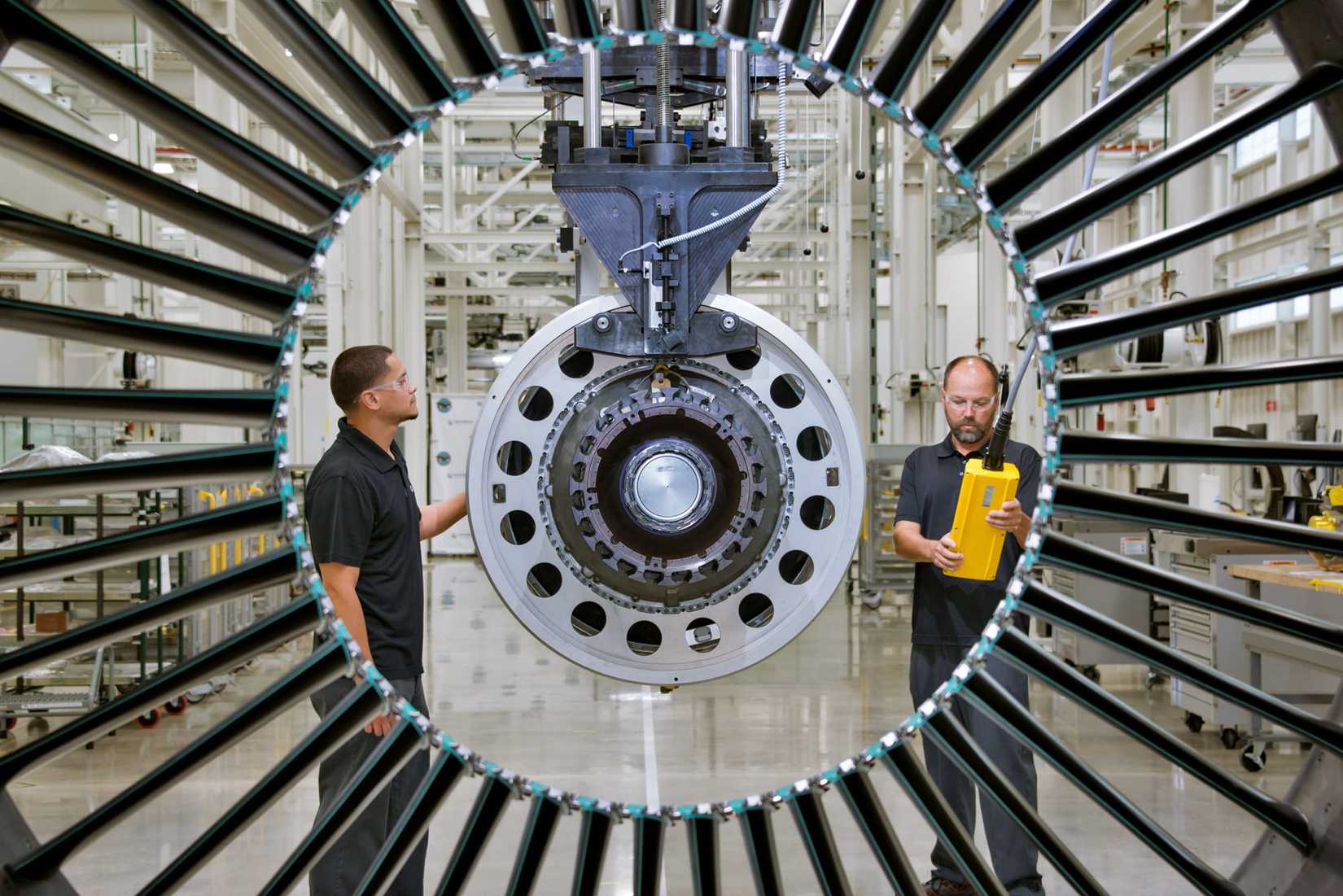 Why United Airlines Chose Pratt & Whitney PW1000G Engines For Its ...
