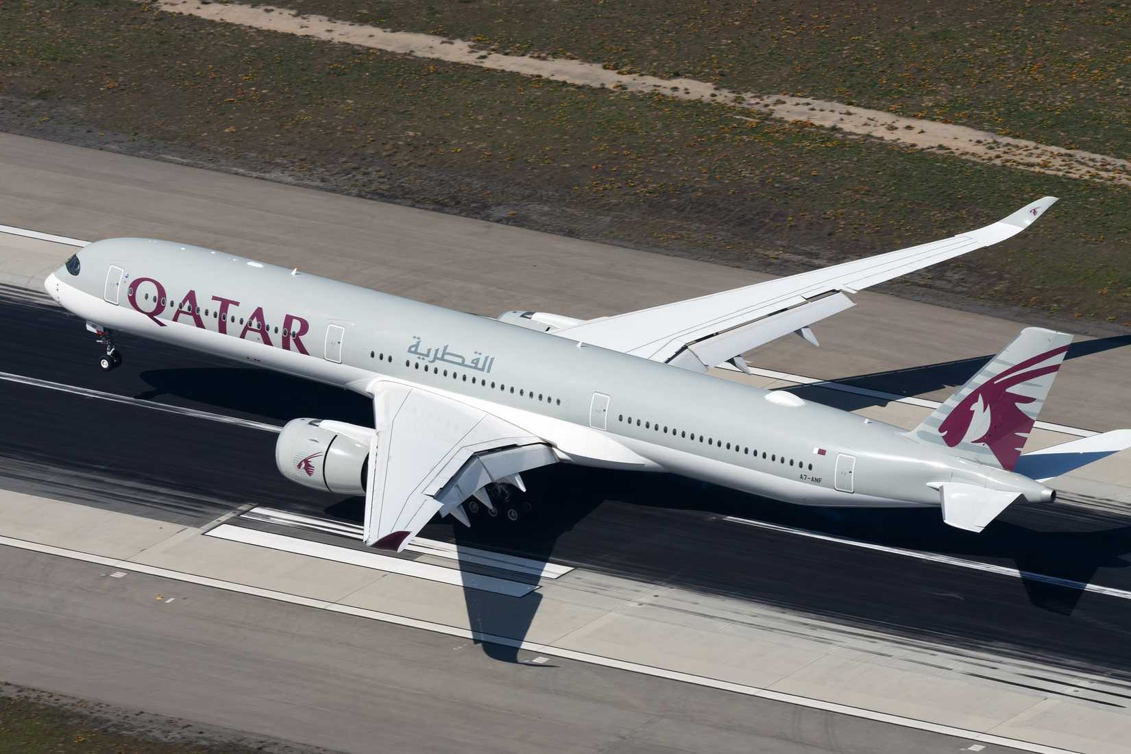 Qatar Airways A350-1000