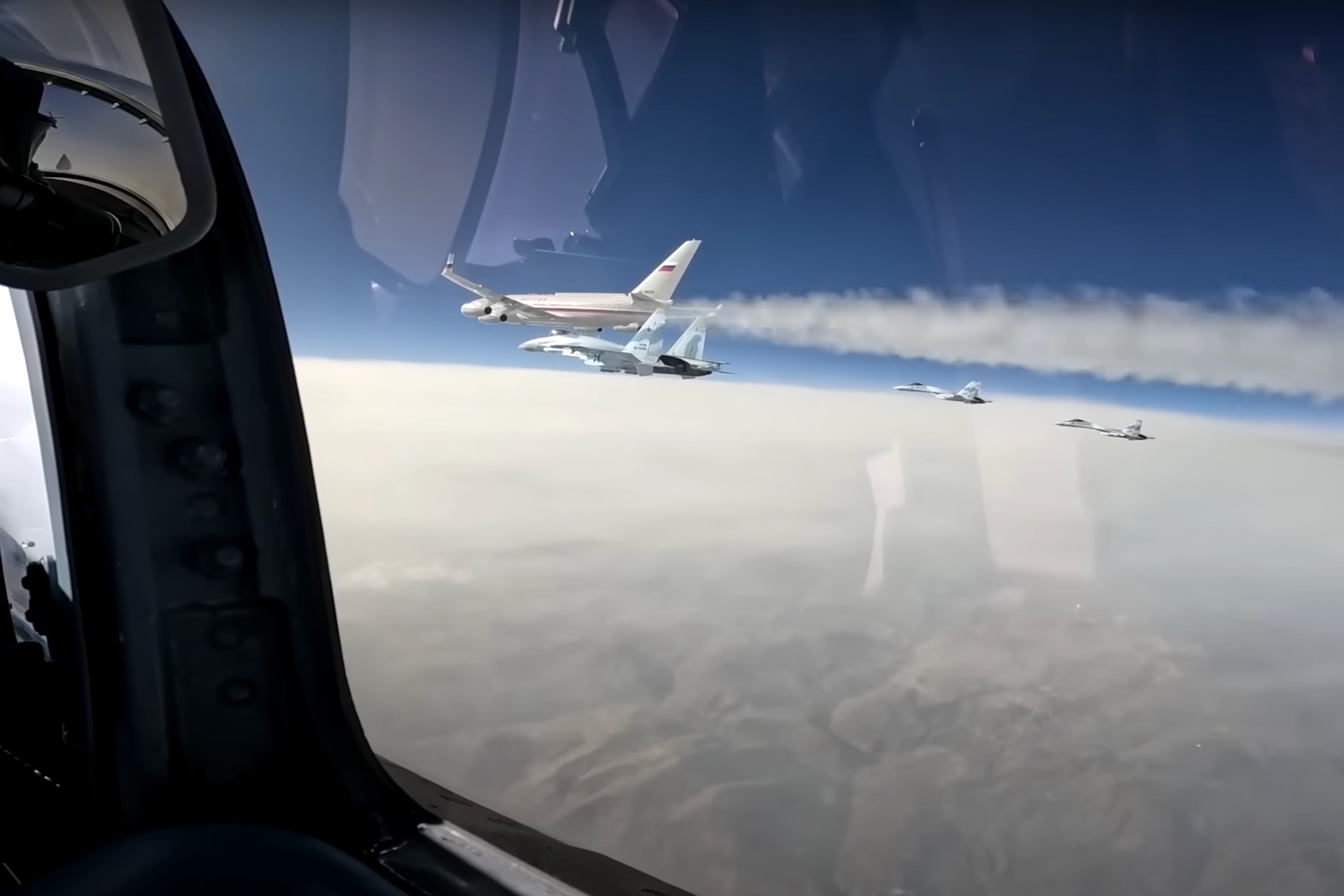 Vladimir Putin Flies Ilyushin Il-96 To The UAE With Su-35 Fighter Jet Escort