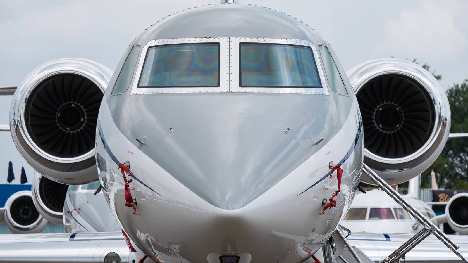 Traveling In Style: A Brief Guide To Basketball Legend Michael Jordan's Private Gulfstream G550