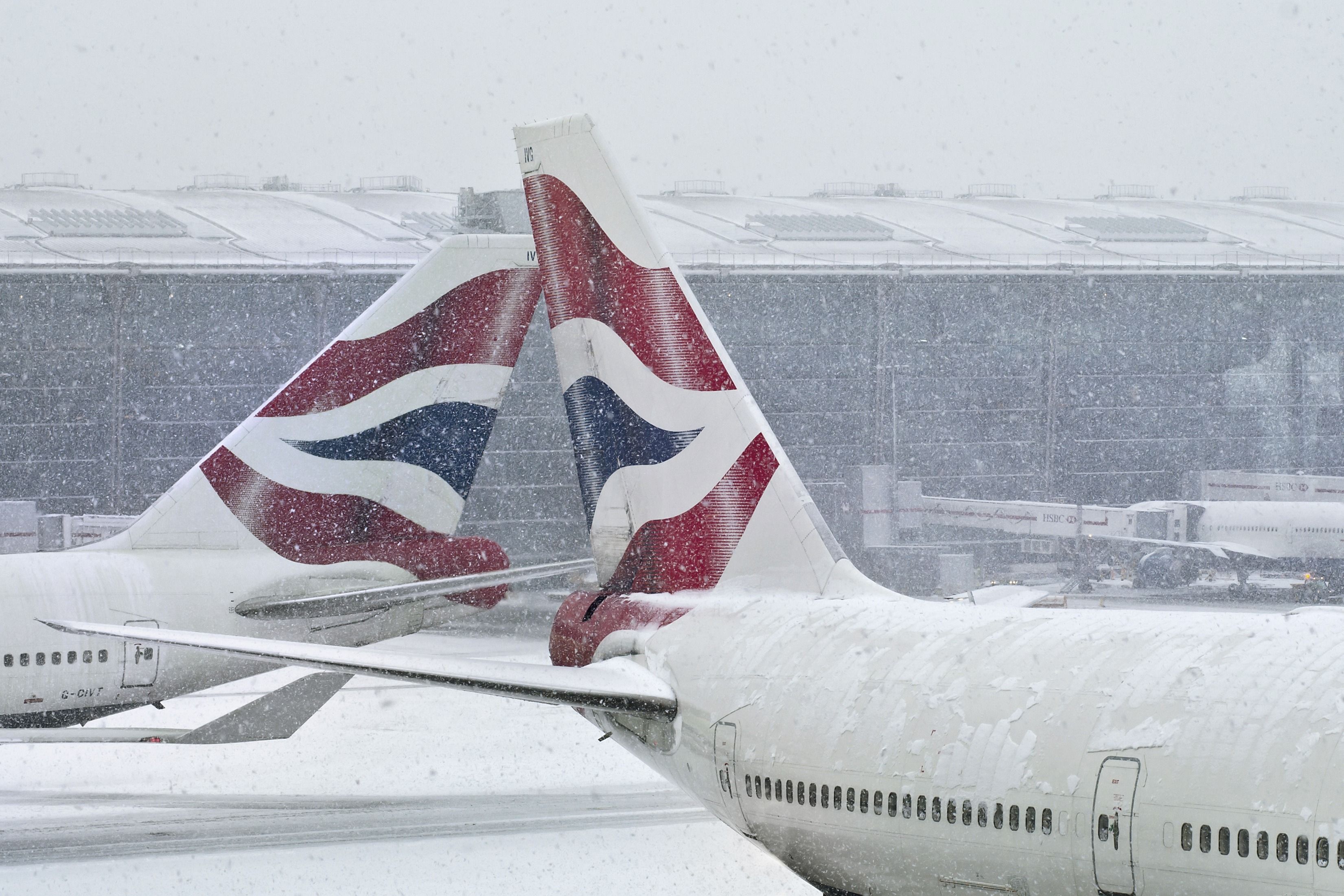These Are The UK Airports Most Likely To Cancel Your Flight Over Christmas