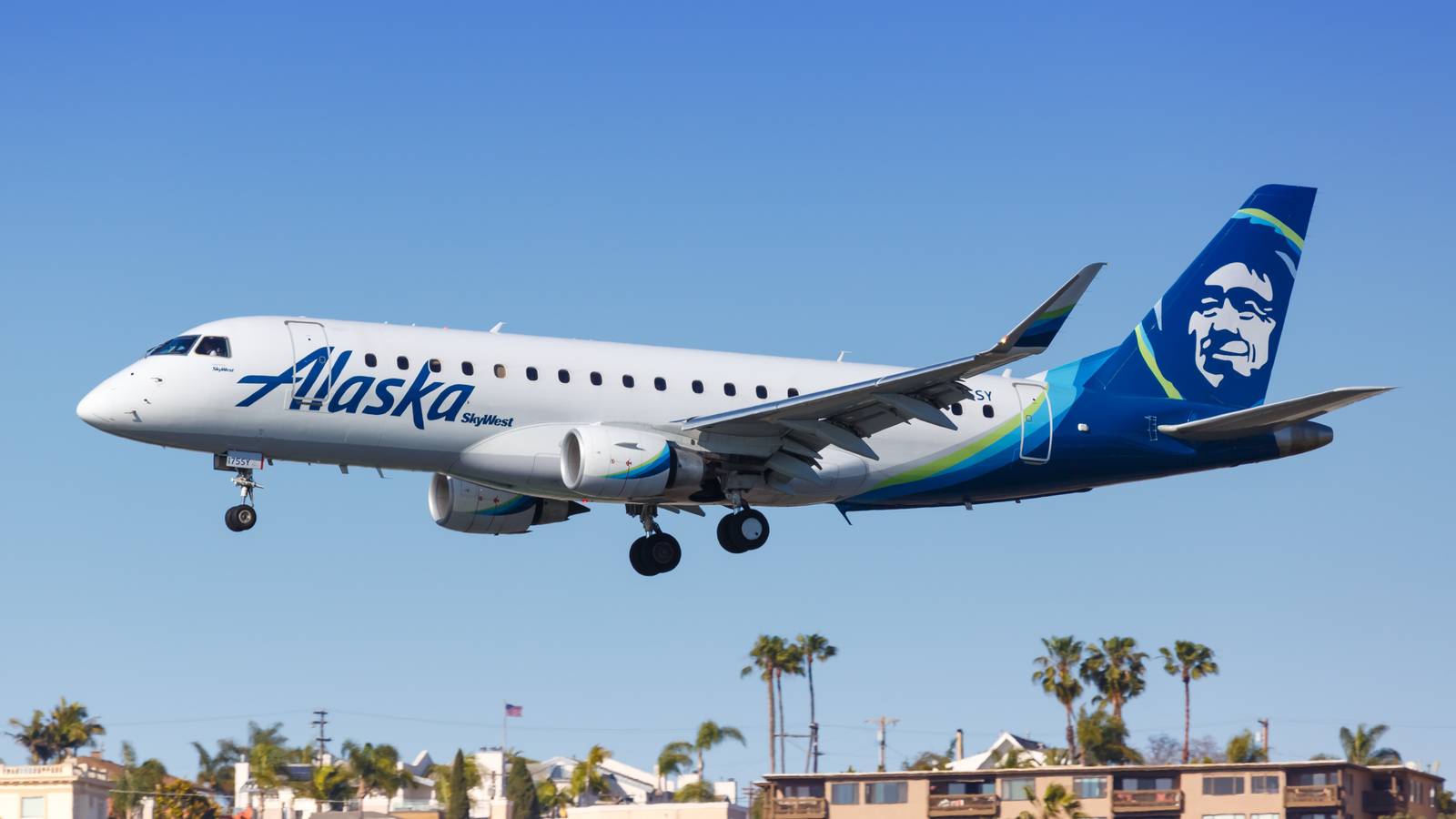 Alaksa Airlines Pilot Who Tried To Cut Engines Cleared Of Attempted Murder