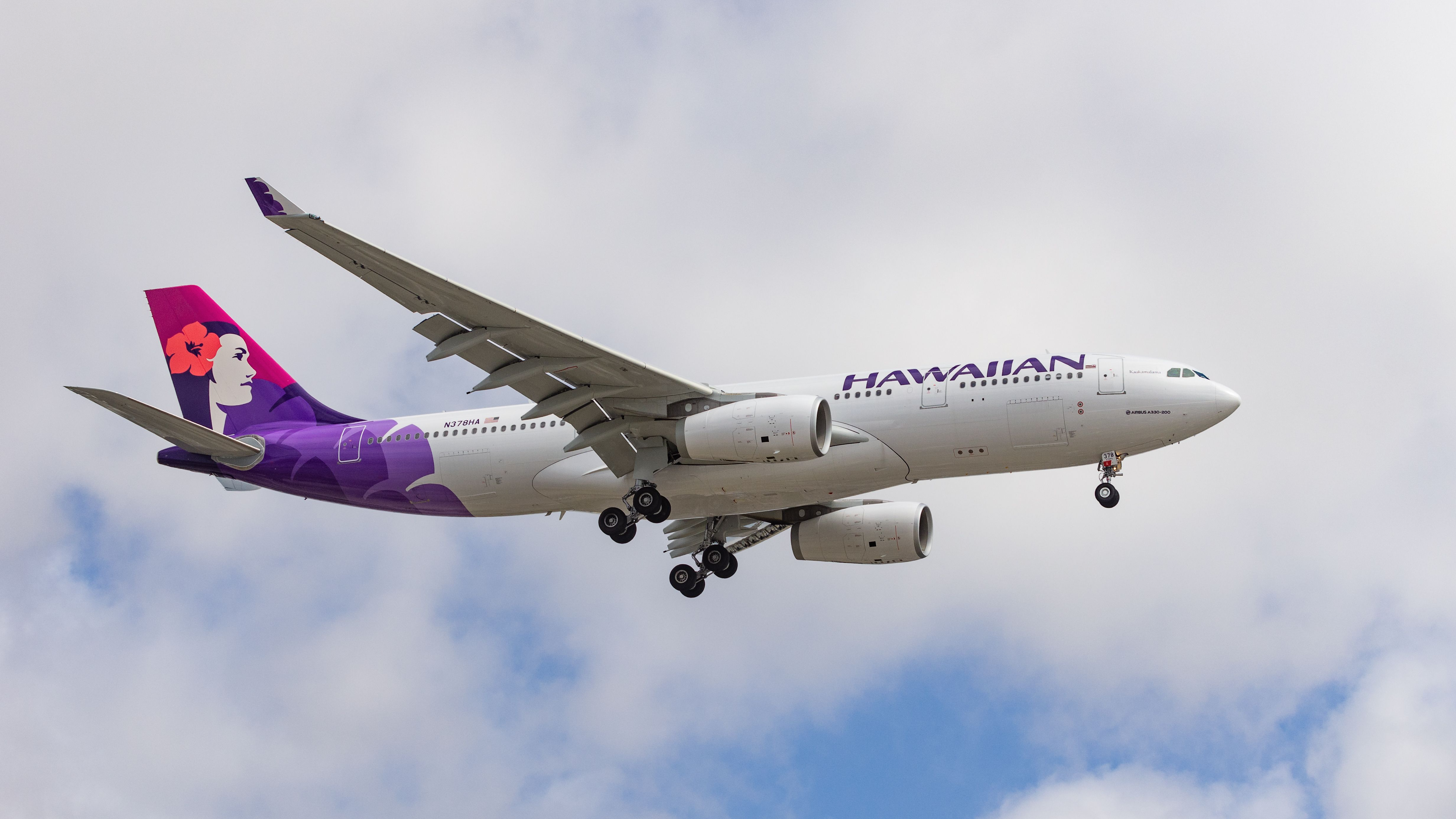 Analyzed: The Aircraft Operated By Alaska Airlines And Hawaiian