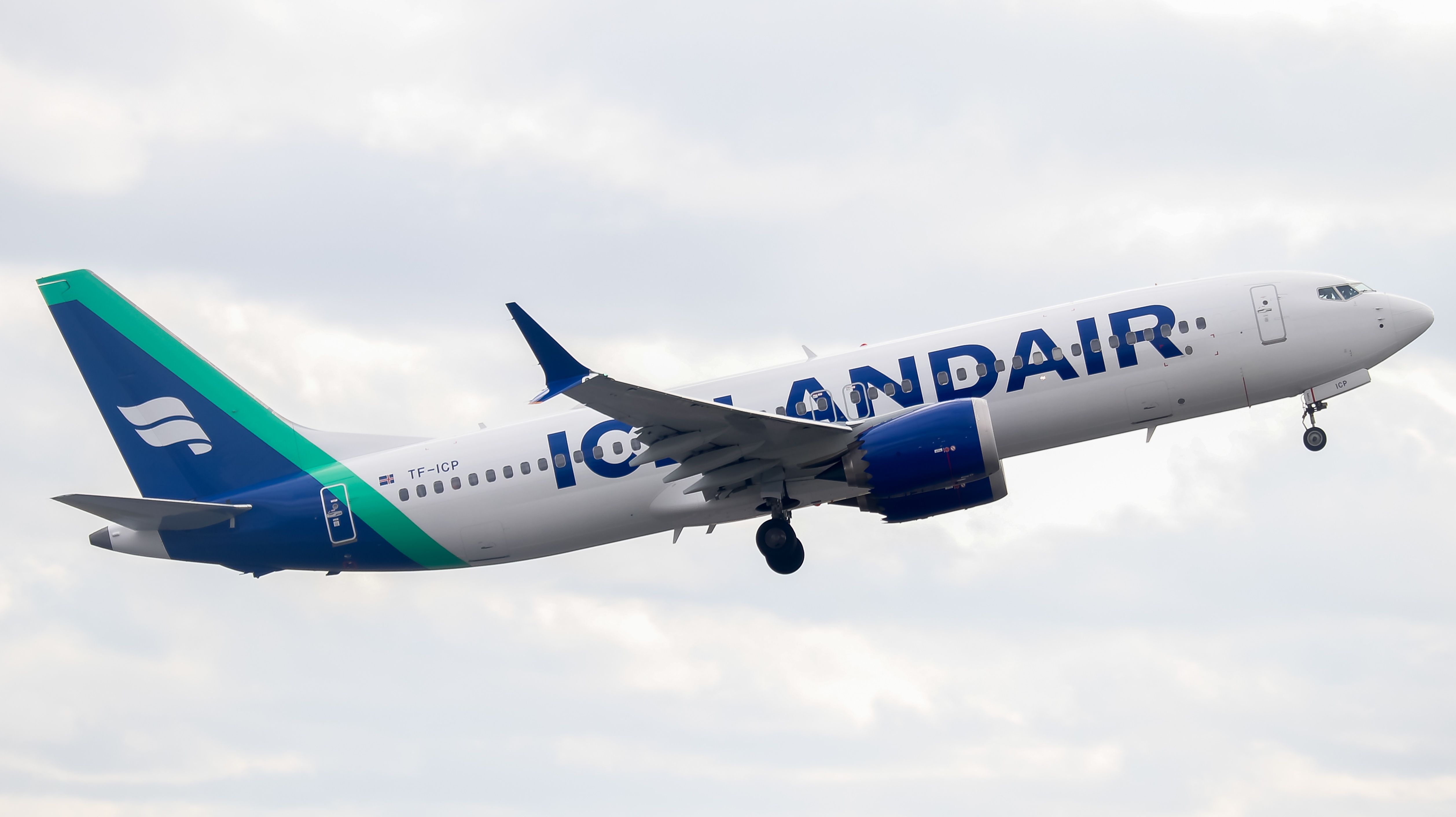 Saga Club: A Brief Guide To Icelandair's Loyalty Program