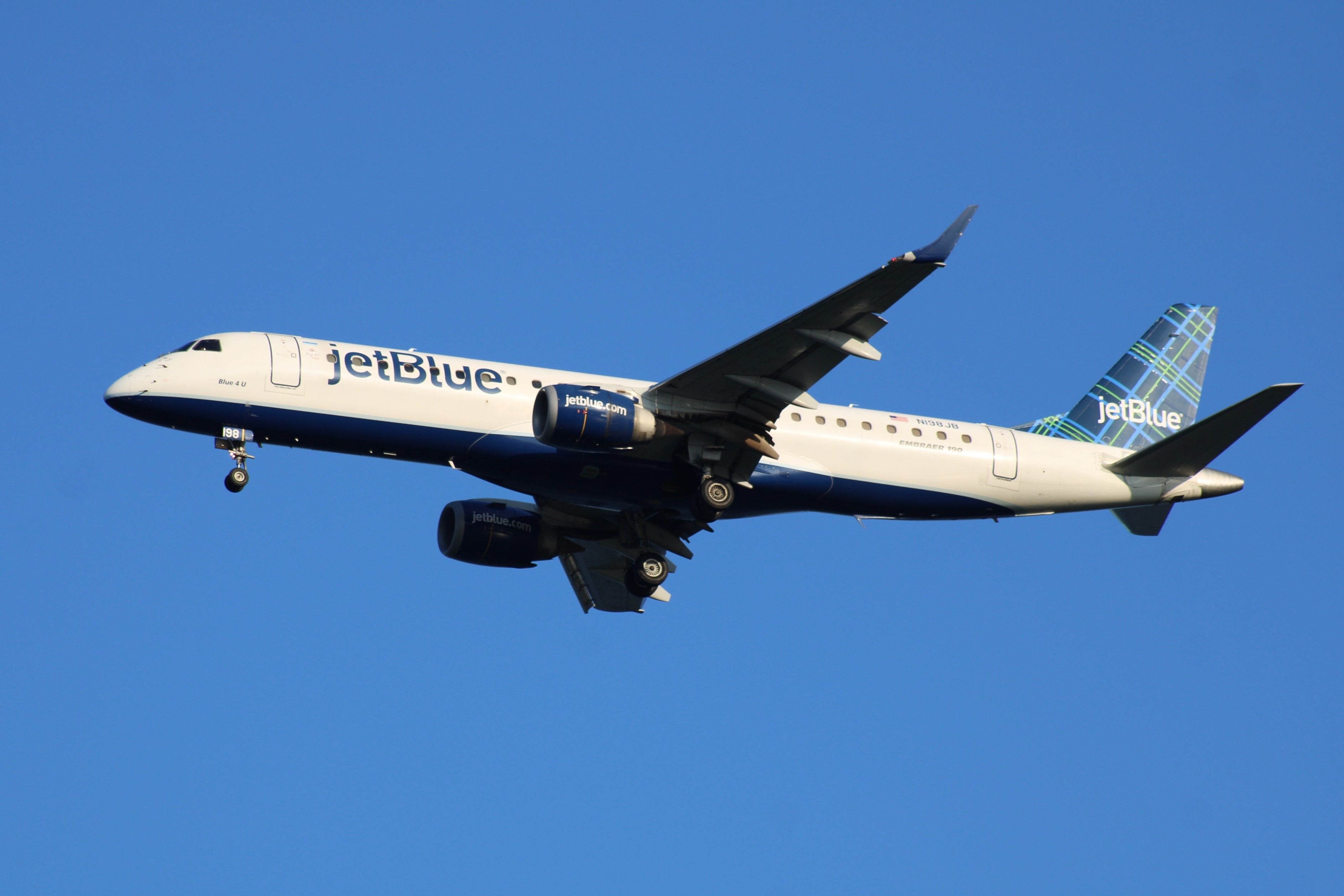JetBlue Opens Embraer E190 Flights On Presque Isle Essential Air Service Route