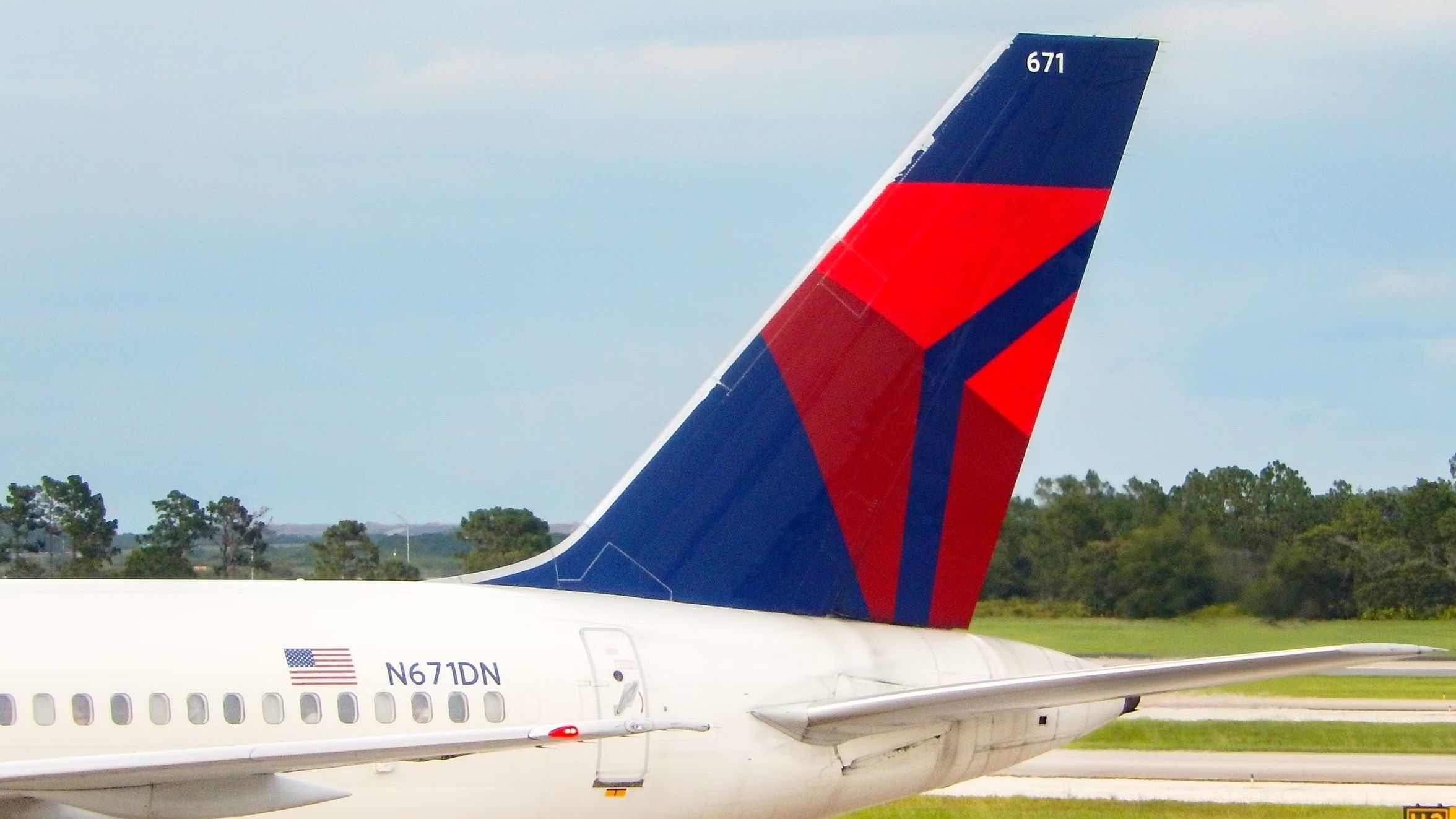 A History Of Delta Air Lines' Logo: How It's Changed Over The Years, image size:2352x1323