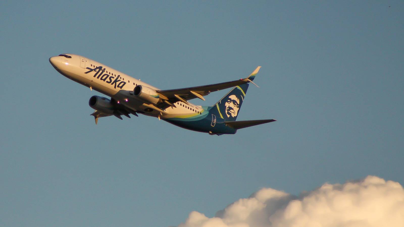 Alaska Airlines To Cut Two Boise Routes In 2024