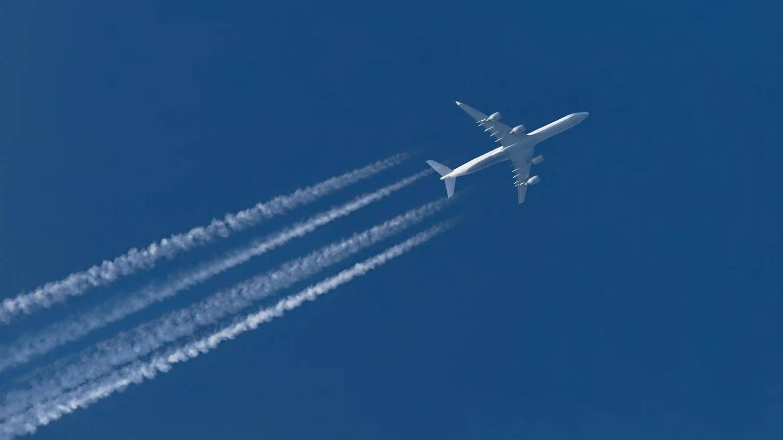 GPS Is 30 Years Old: Here’s How It’s Changed Aviation