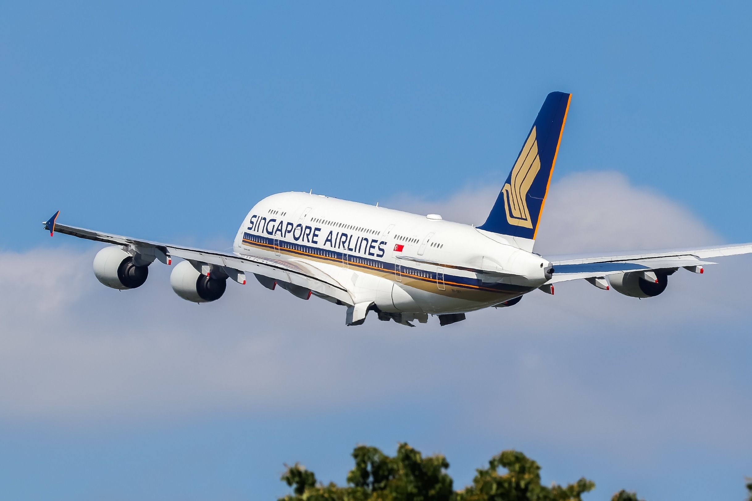 Singapore Airlines Appears To Delay Return Of Airbus A380 Flights To Shanghai
