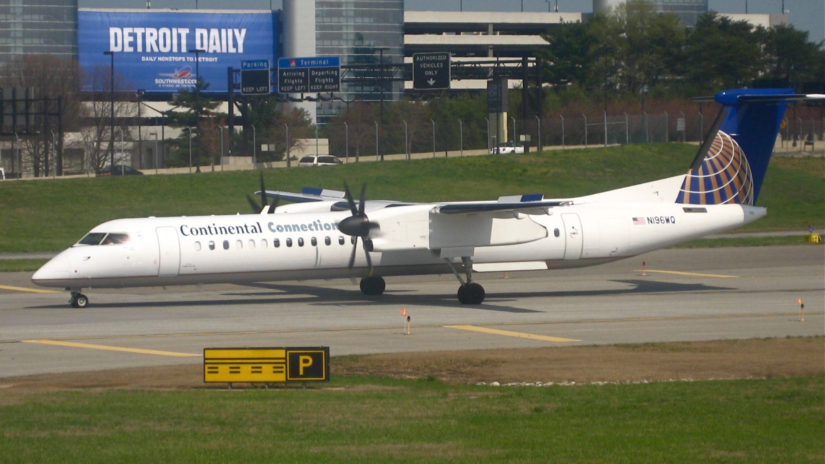 航空機・ヘリコプター Continental Airlines Dash 8 Q400 1/200 169a-continental-connection-