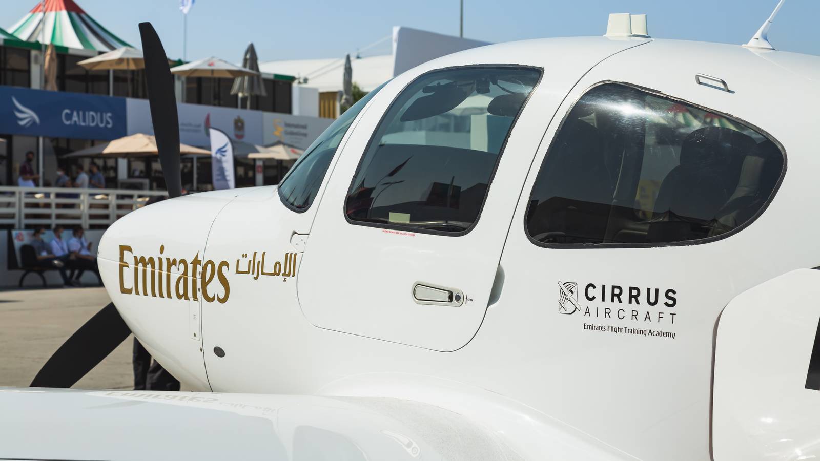 Explained: The Differences Between Flying Airliners & General Aviation Planes