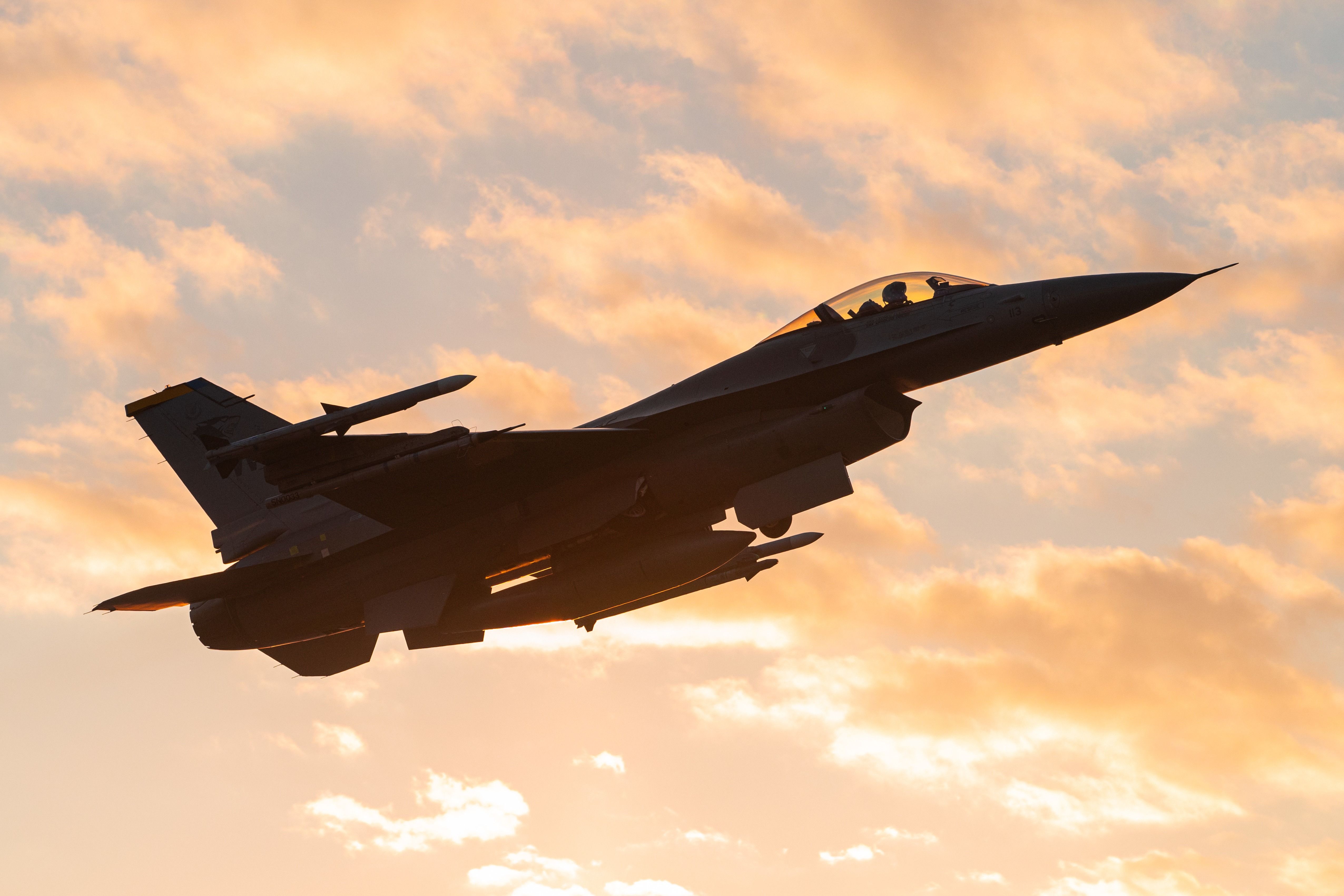 Examined: How Often & How Long Military Pilots Fly