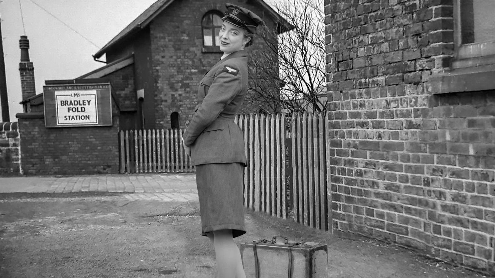 Unsung Heroes: The Story Of The Spitfire Sisters