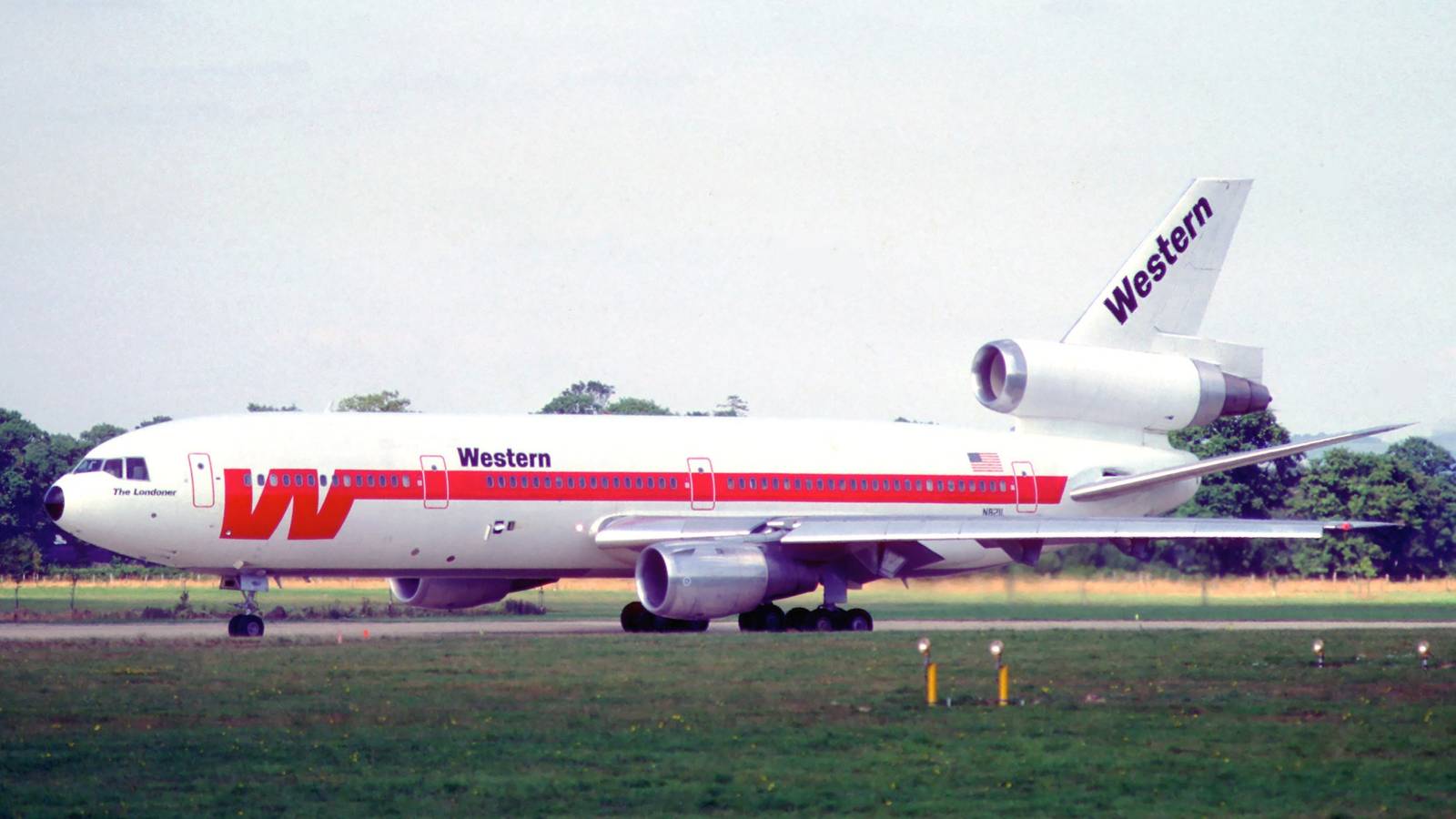 Why Did The McDonnell Douglas DC-10 Crash So Frequently?