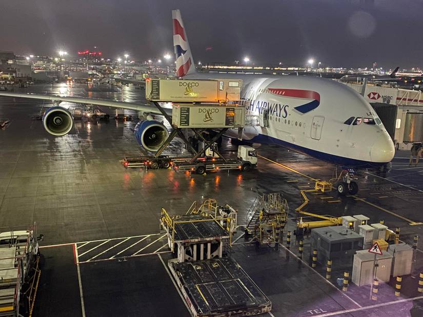 dinner is served: a brief overview of how aircraft are... Dinner Is Served: A Brief Overview Of How Aircraft Are Catered At The Gate