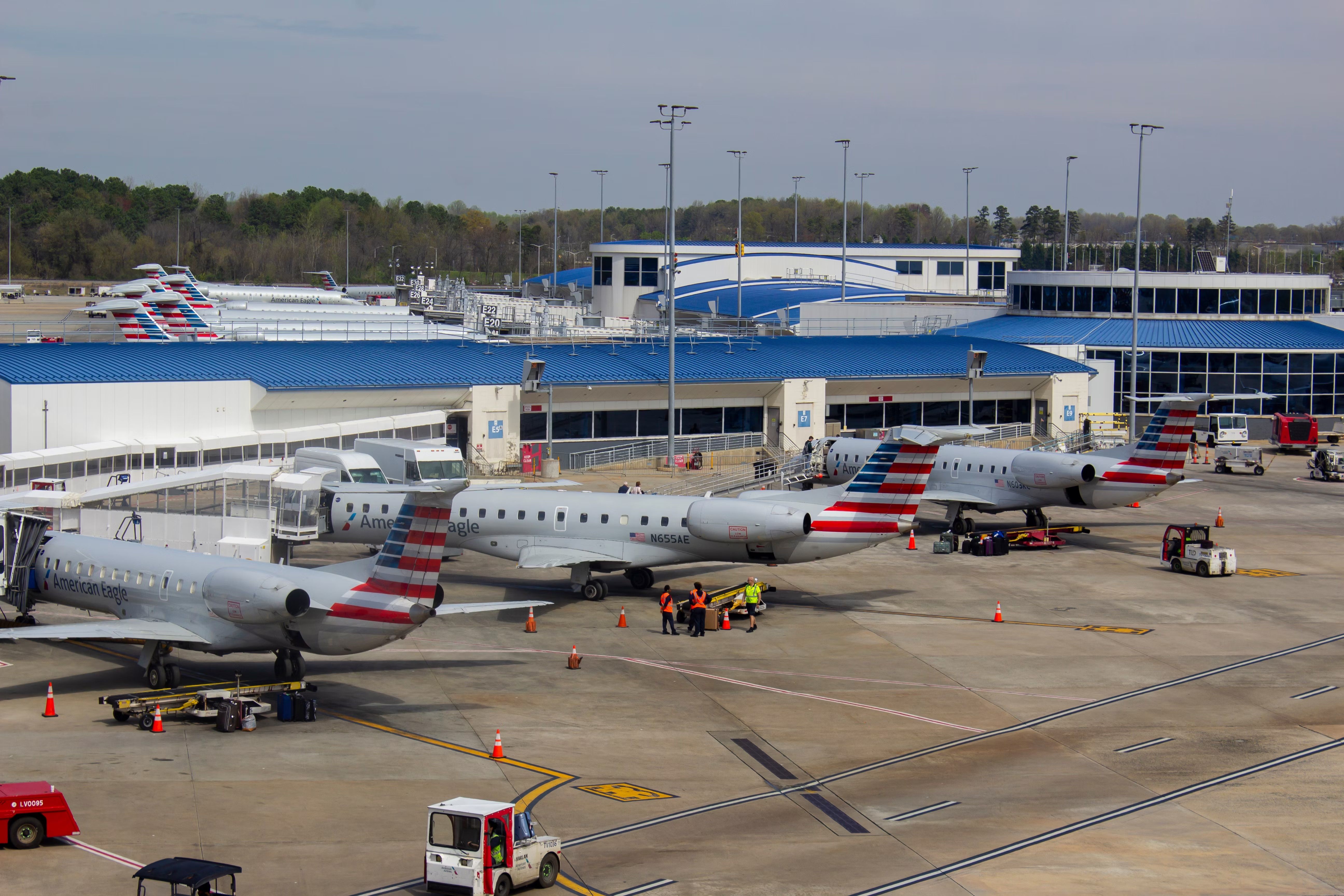 Key Hub: American Airlines’ Top Charlotte Routes By Passengers & Loads