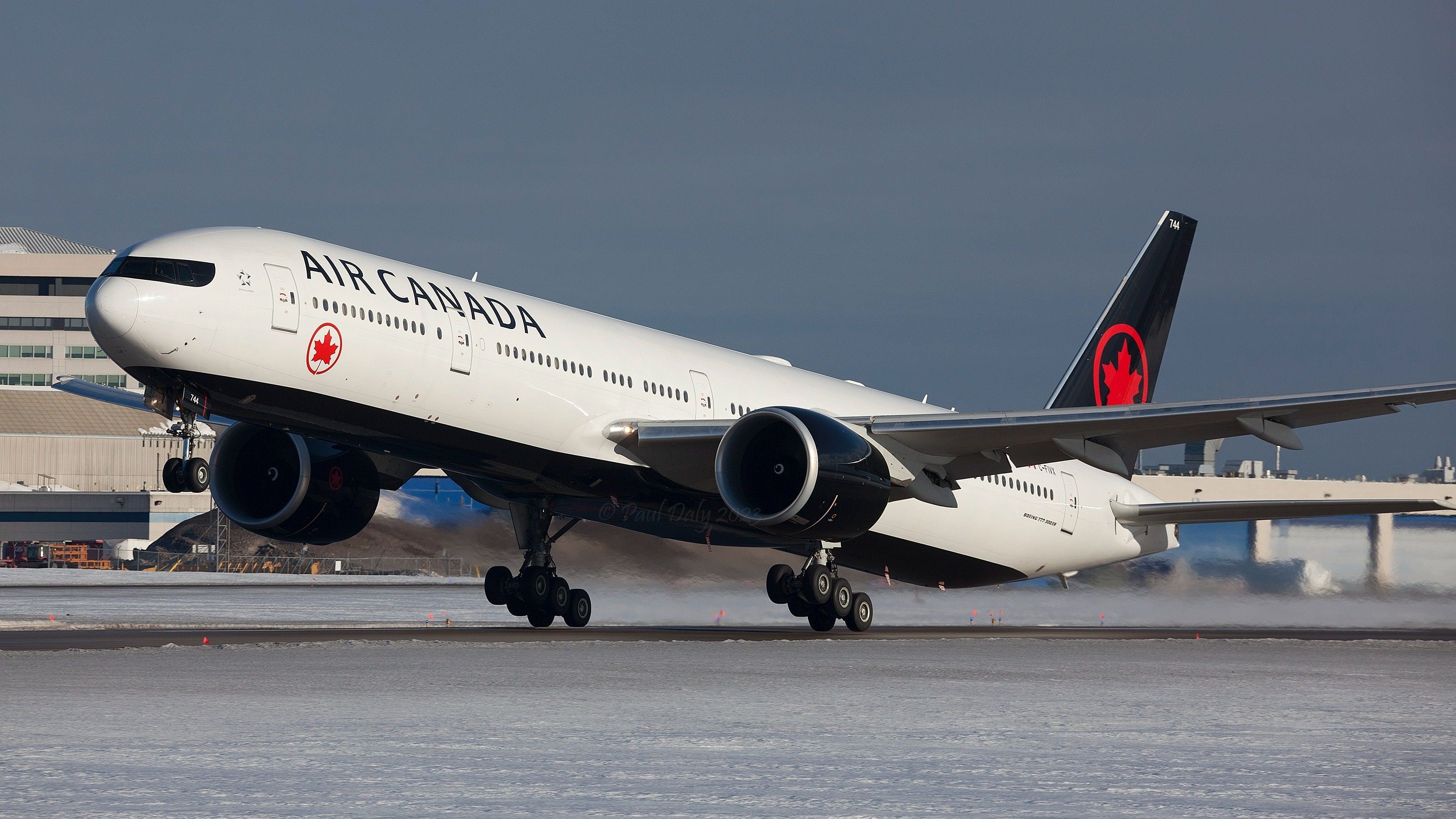 Sitting Comfortably? A Look At Air Canada's Very High Capacity 450