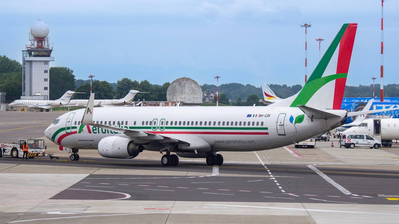 Coming In March: Aeroitalia Announces London Southend-Milan Bergamo Flights