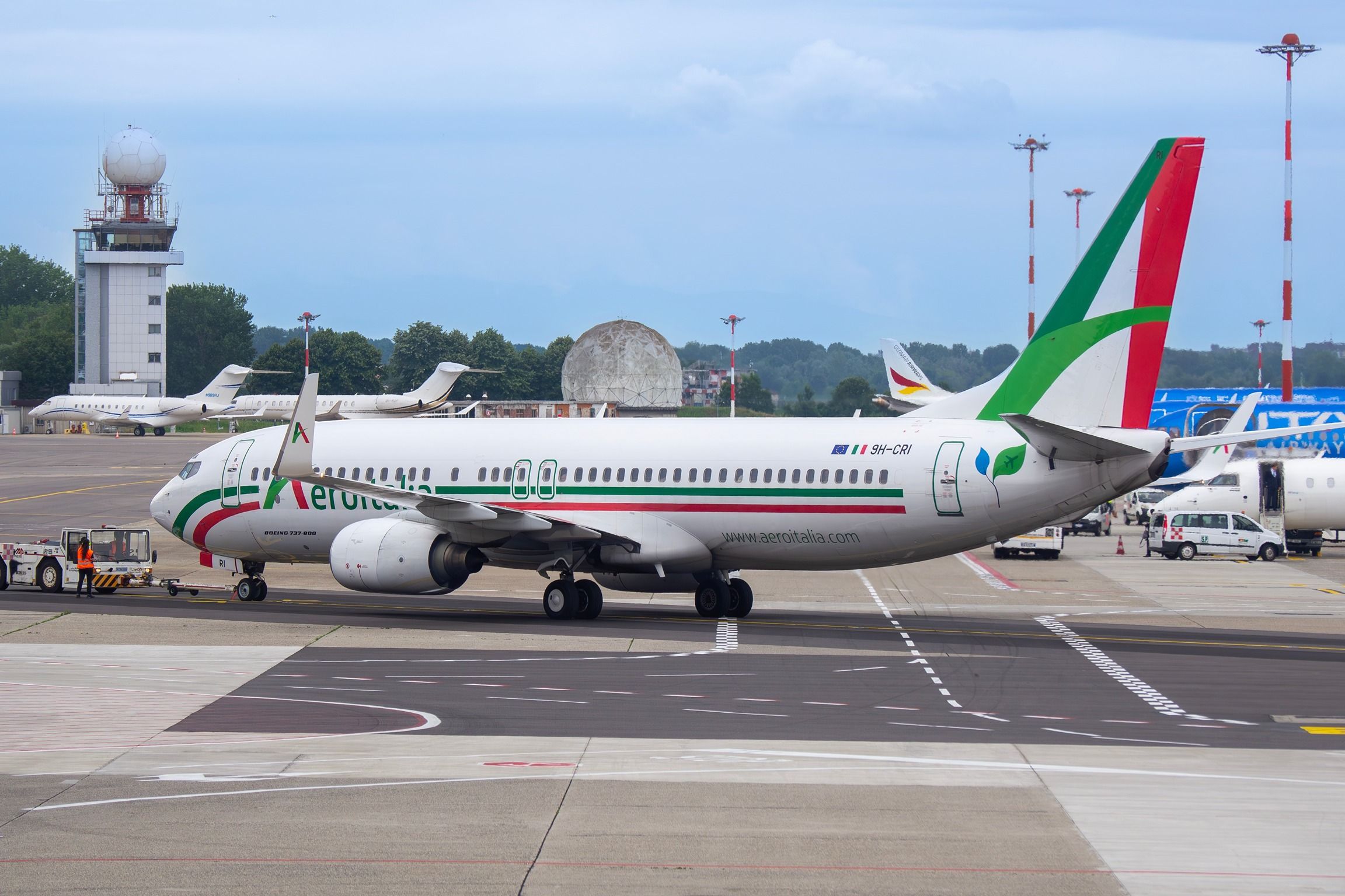 Coming In March: Aeroitalia Announces London Southend-Milan Bergamo Flights