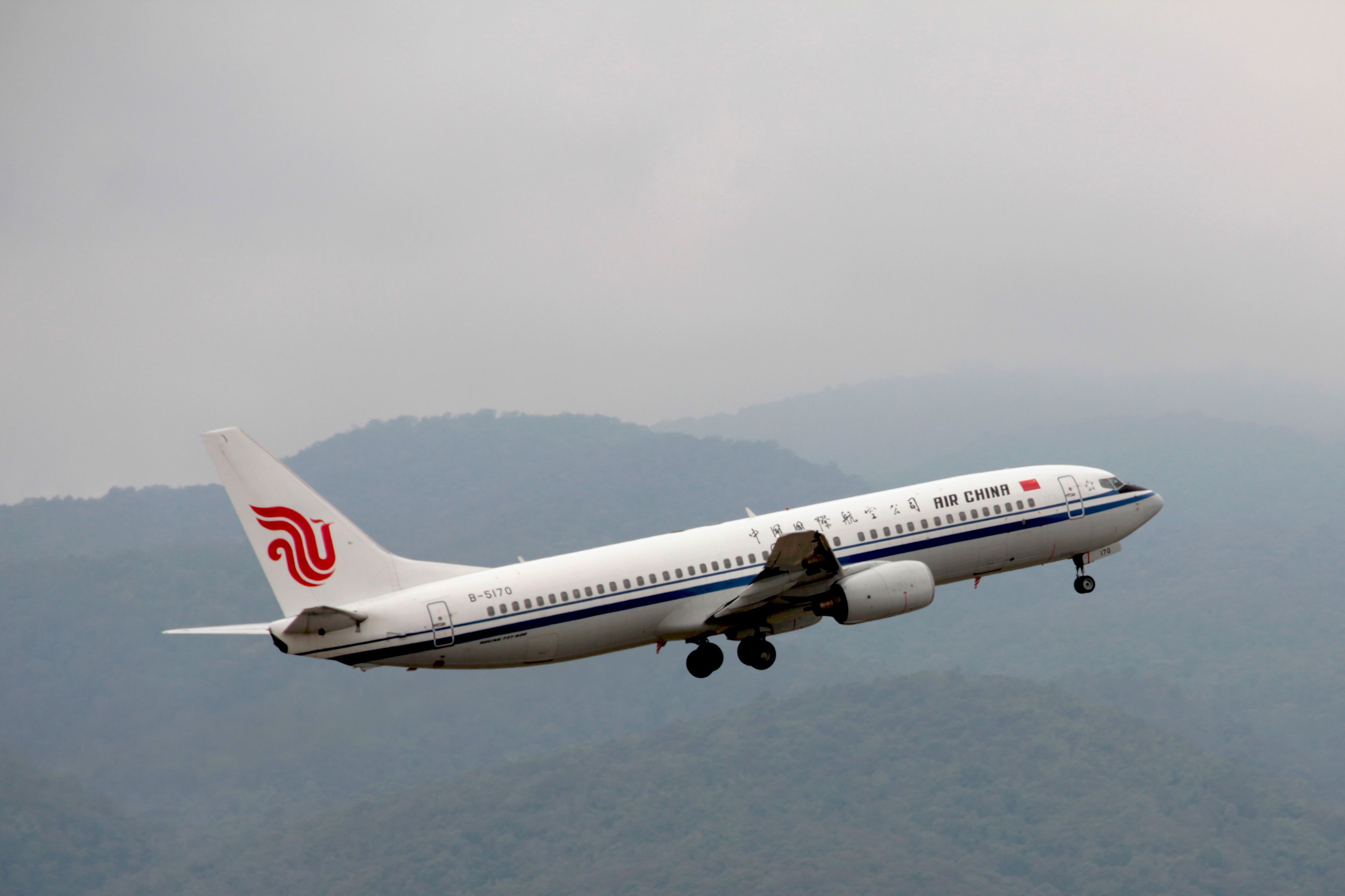 Elon Musk's SpaceX Buys An Ex-Air China Boeing 737-800