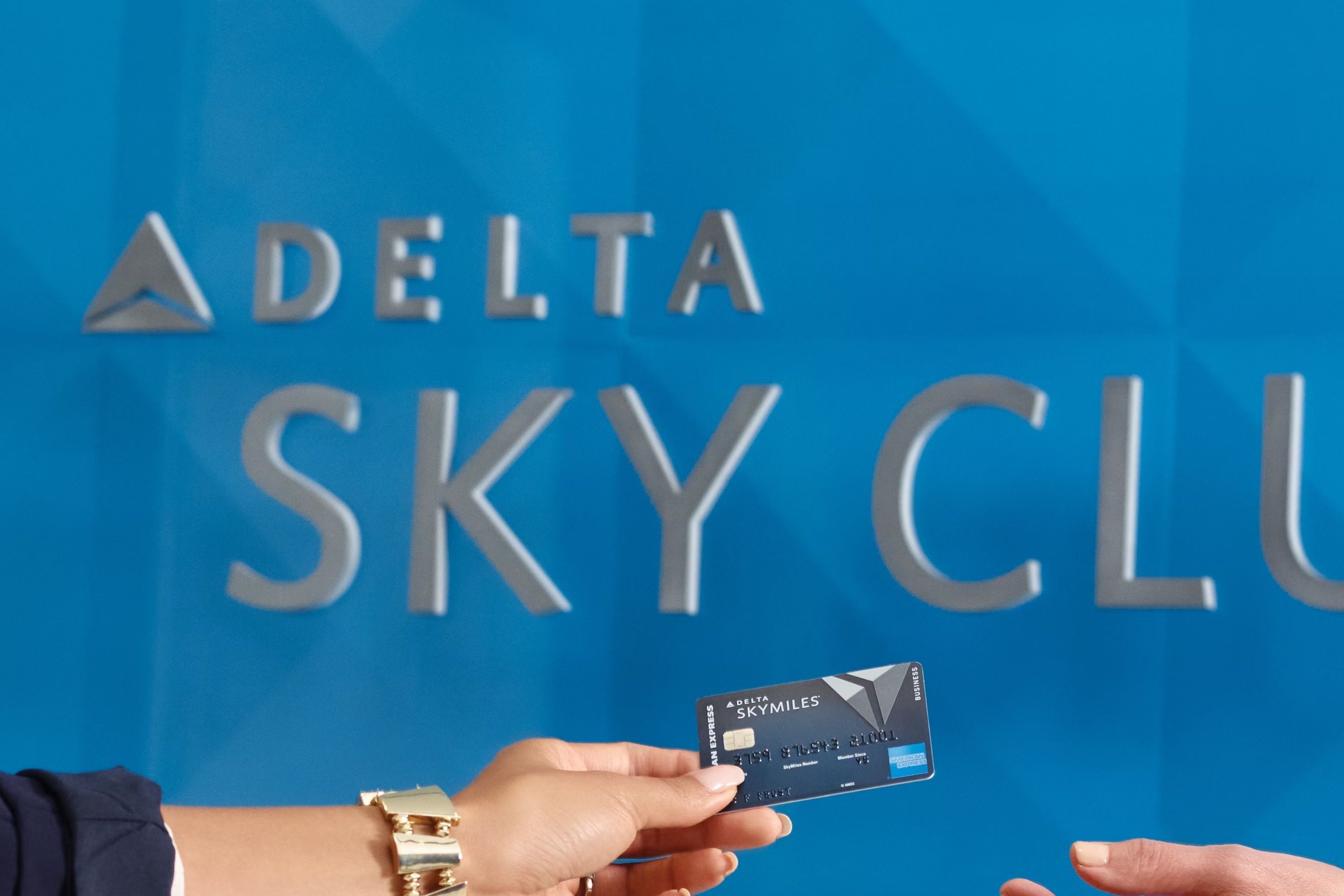 Airline Loyalty: What's Changed For Frequent Flyers In 2023 & What's To Come In 2024
