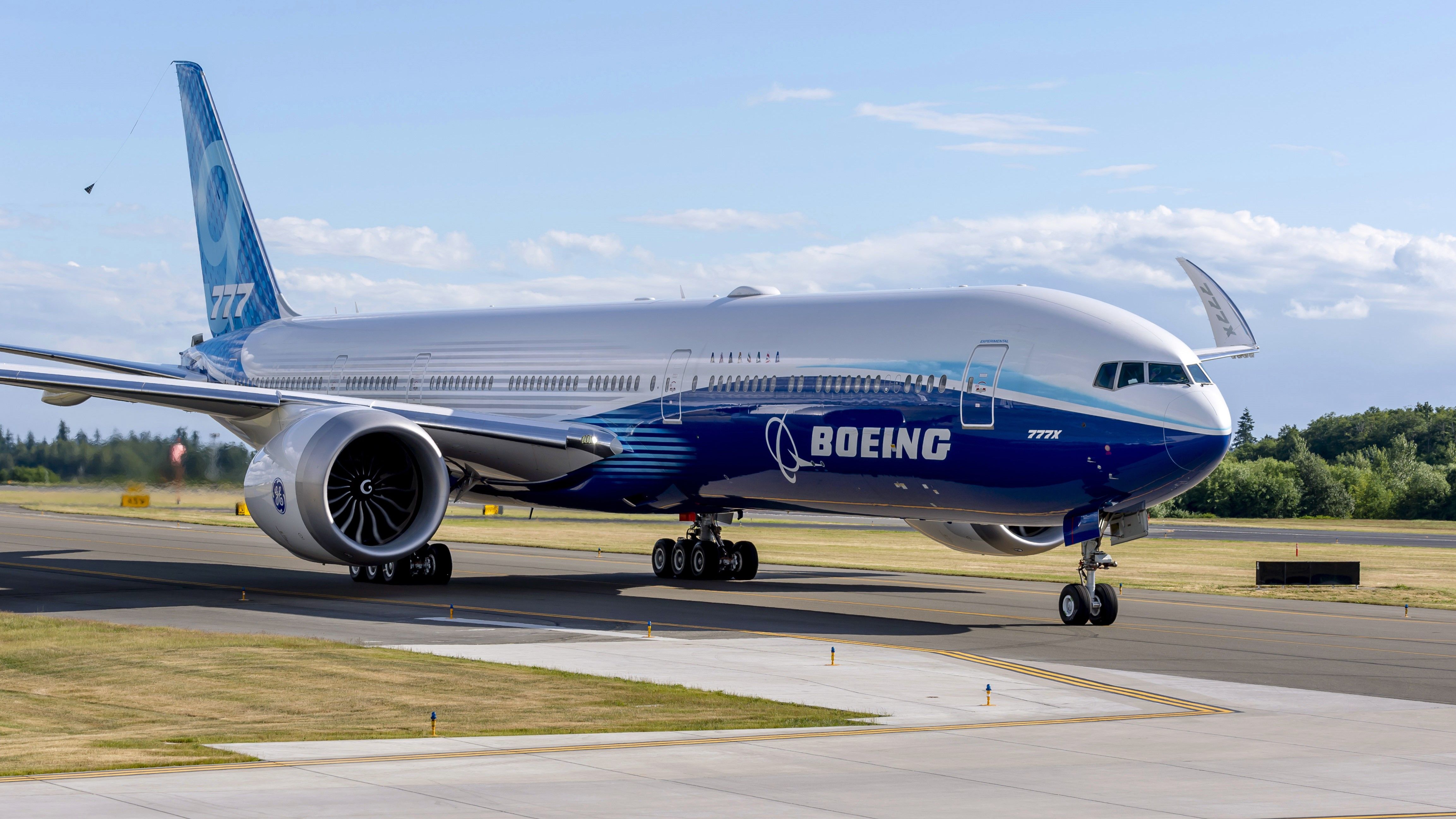 The Boeing 777X Vs The 777-300ER - What Is The Difference?