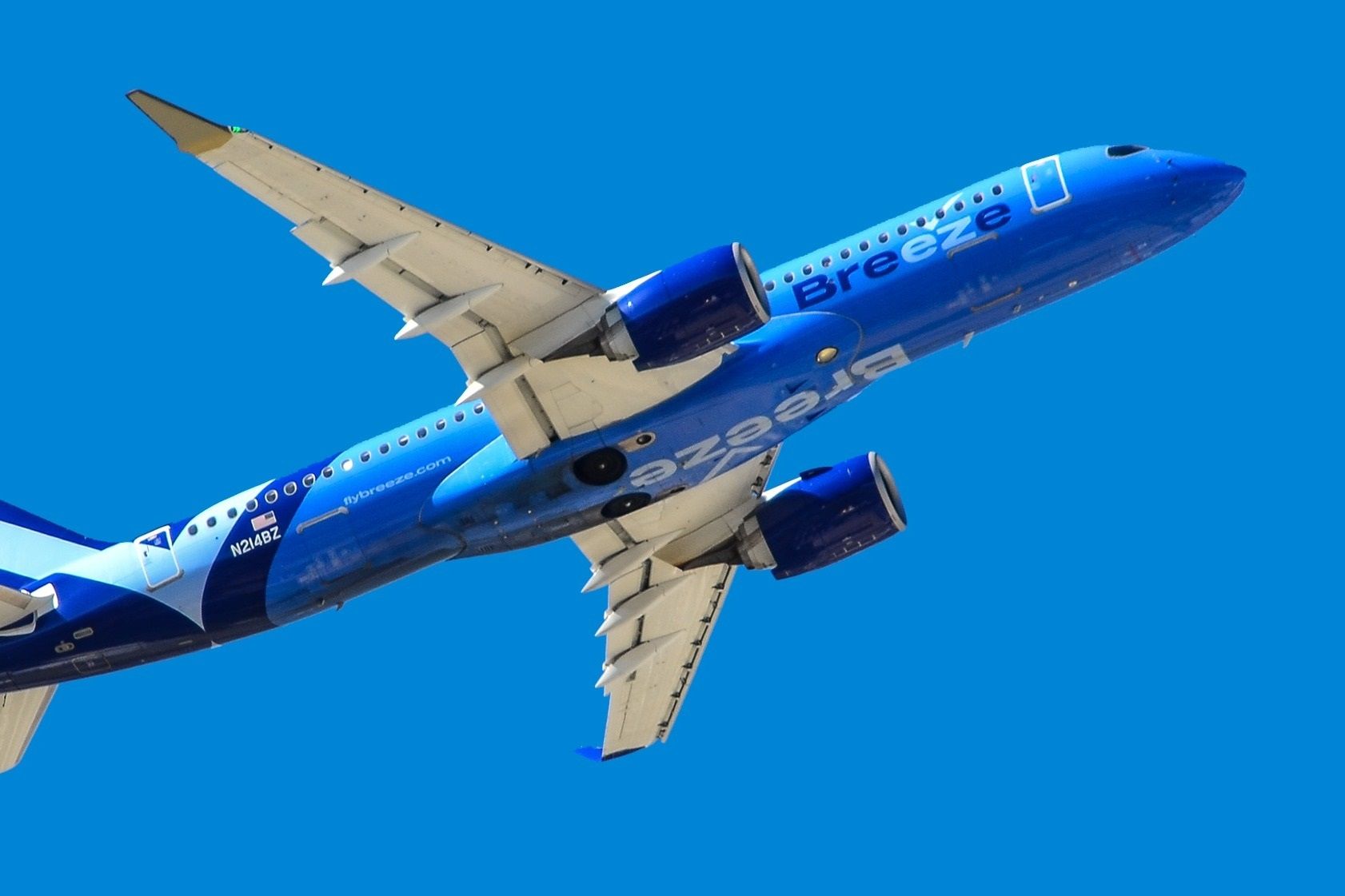Go West: Breeze Airways Adds San Diego To Its Growing Network