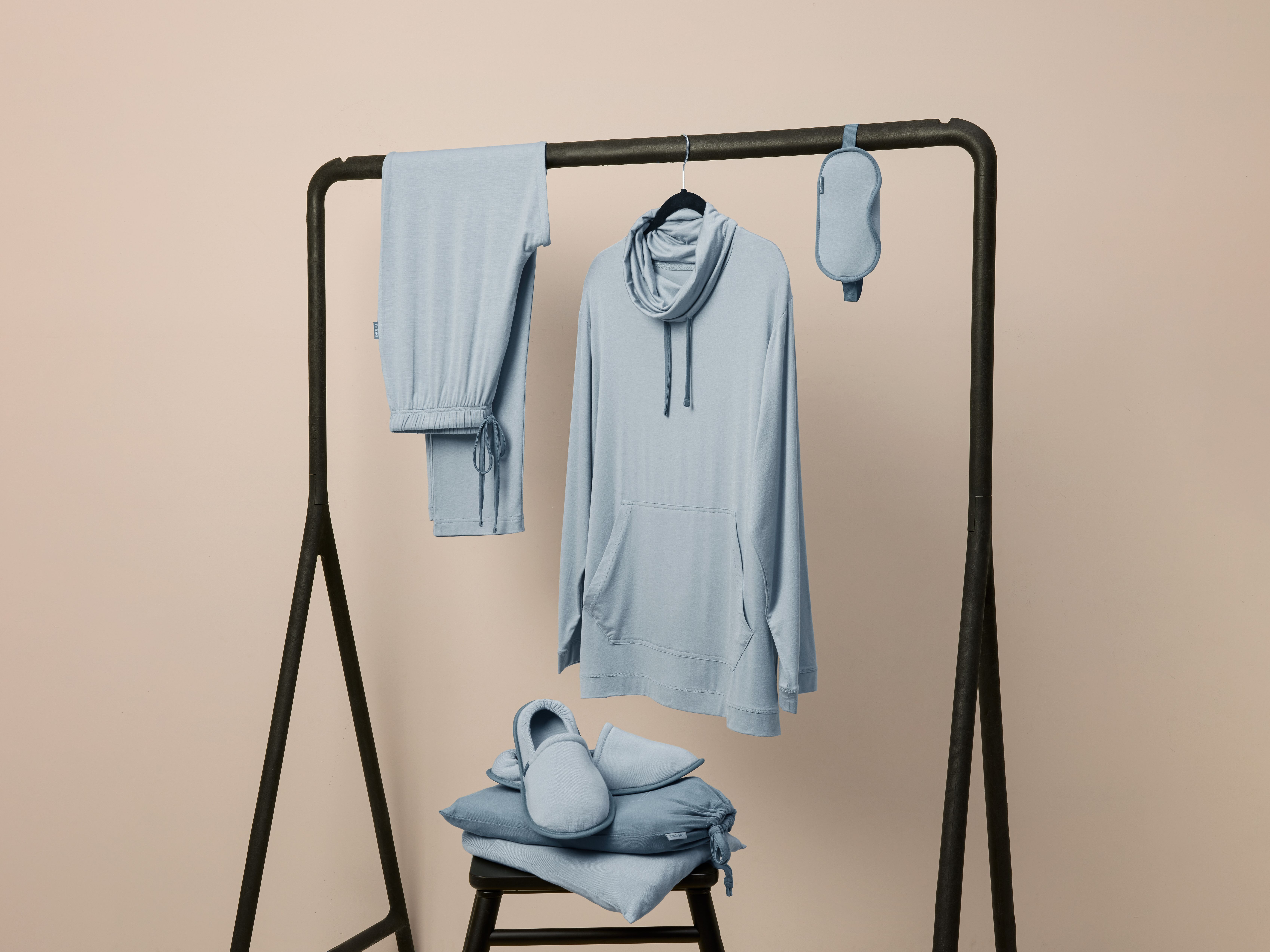 Emirates Is Launching A Range Of Pyjamas For Business Class Passengers