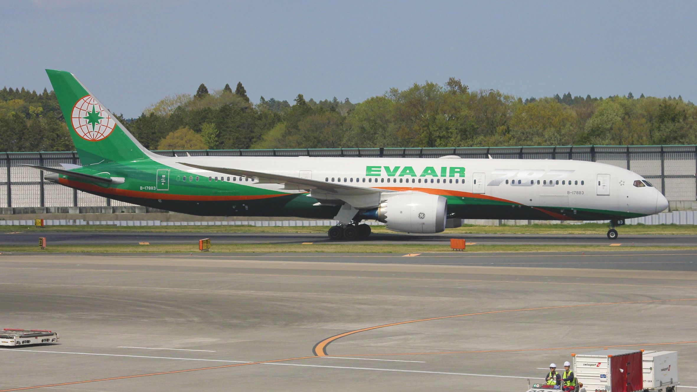 EVA Air Pilots Vote To Go On Strike Over Lunar New Year