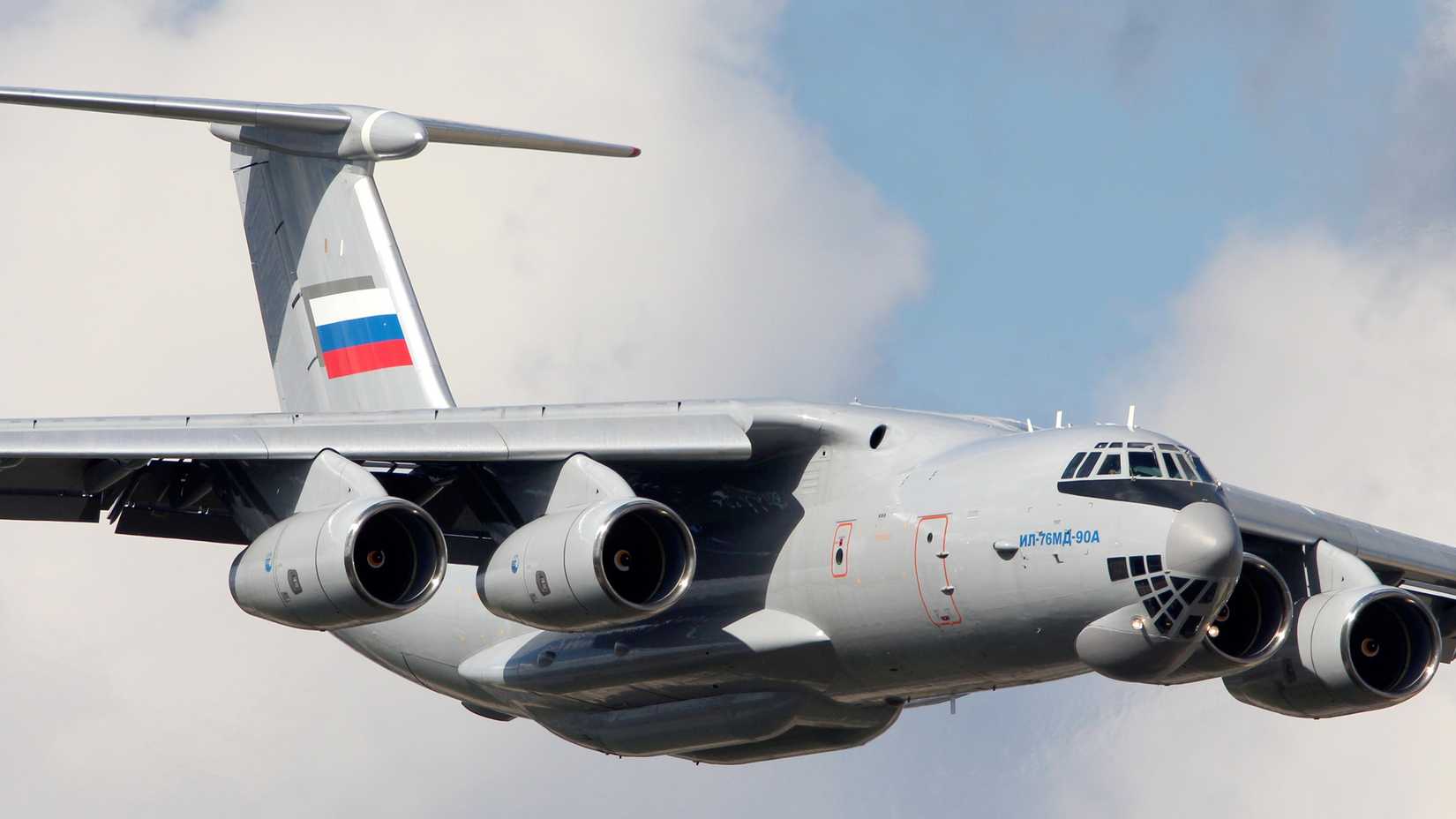 Ilyushin Il-76 flying above Moscow shutterstock_352758764