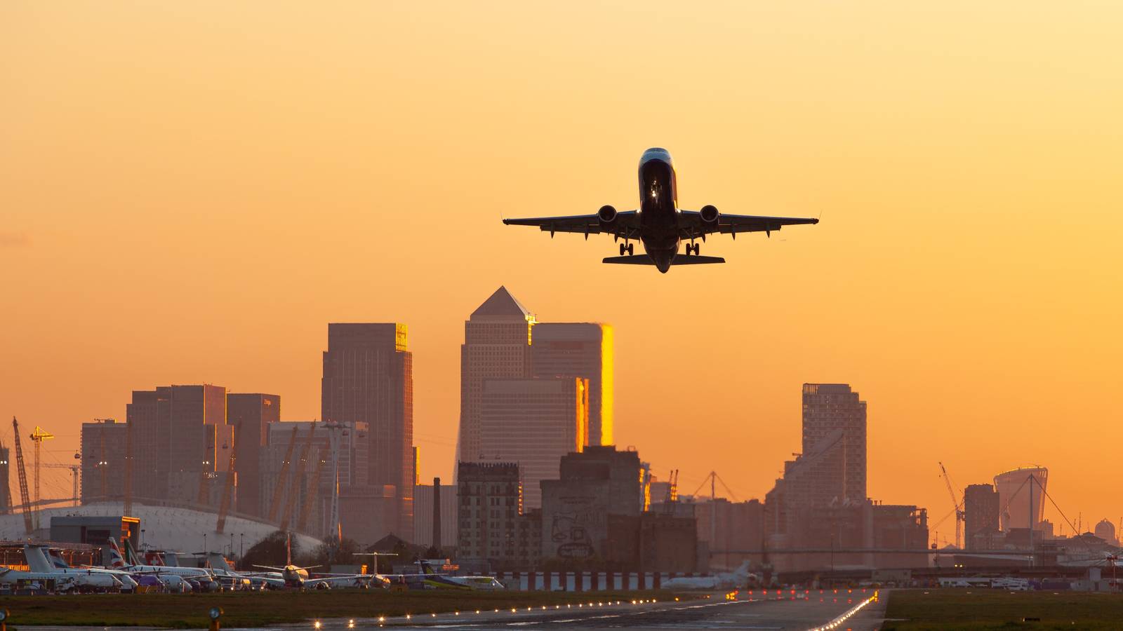 Small But Mighty: Which Are The Main Aircraft Types Serving London City Airport?