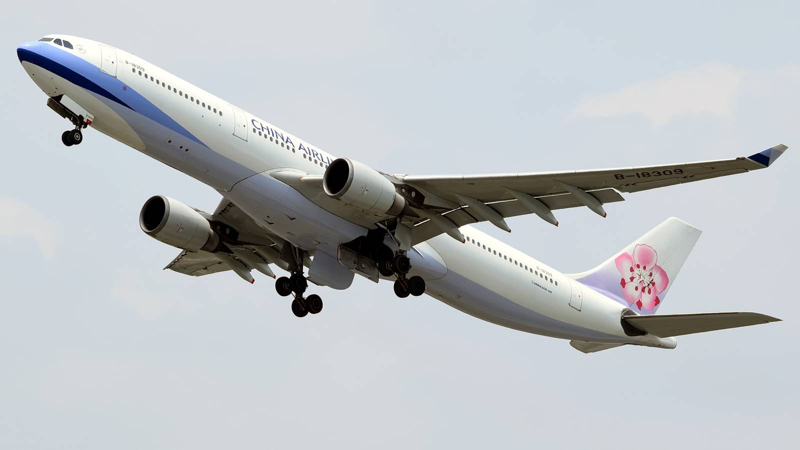 Asia-Pacific Airlines Growing But Profits Under Pressure