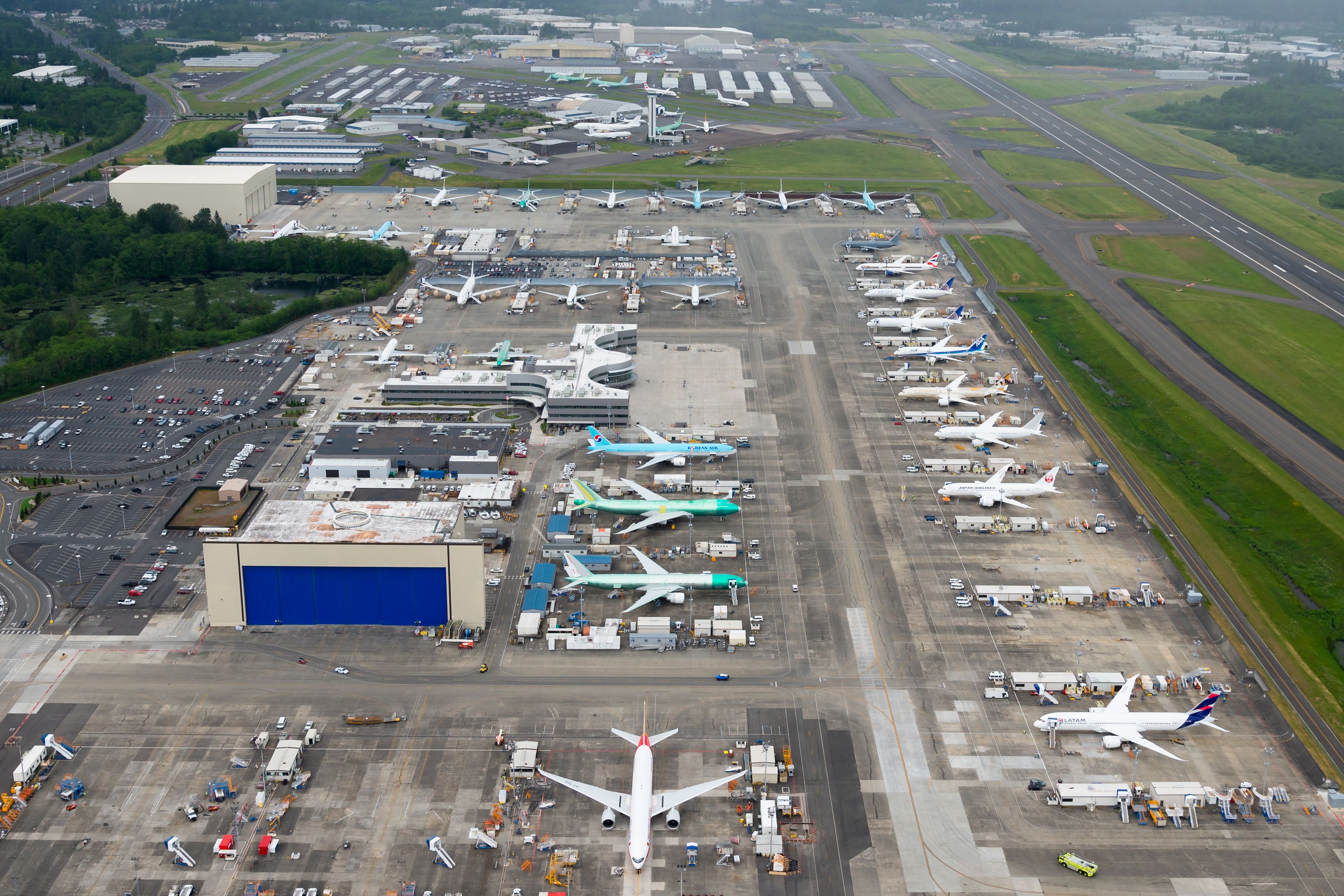 Experts Predict $100 Billion Worth Of Passenger Aircraft Will Be Delivered This Year