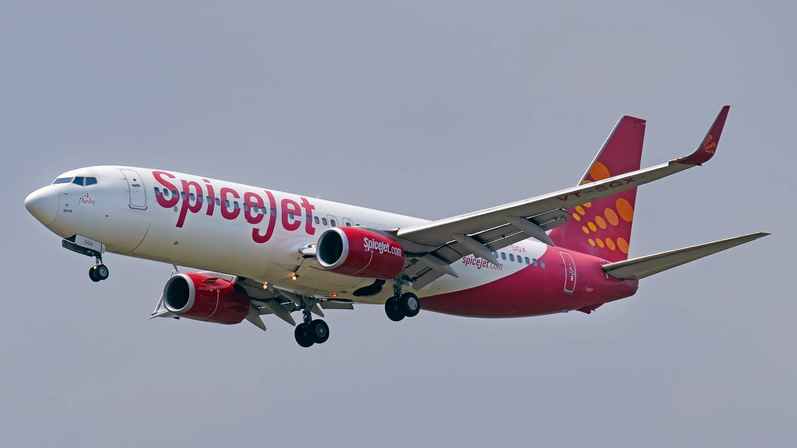 Trapped In The Toilet: SpiceJet Passenger Has A Harrowing Mumbai-Bengaluru Flight