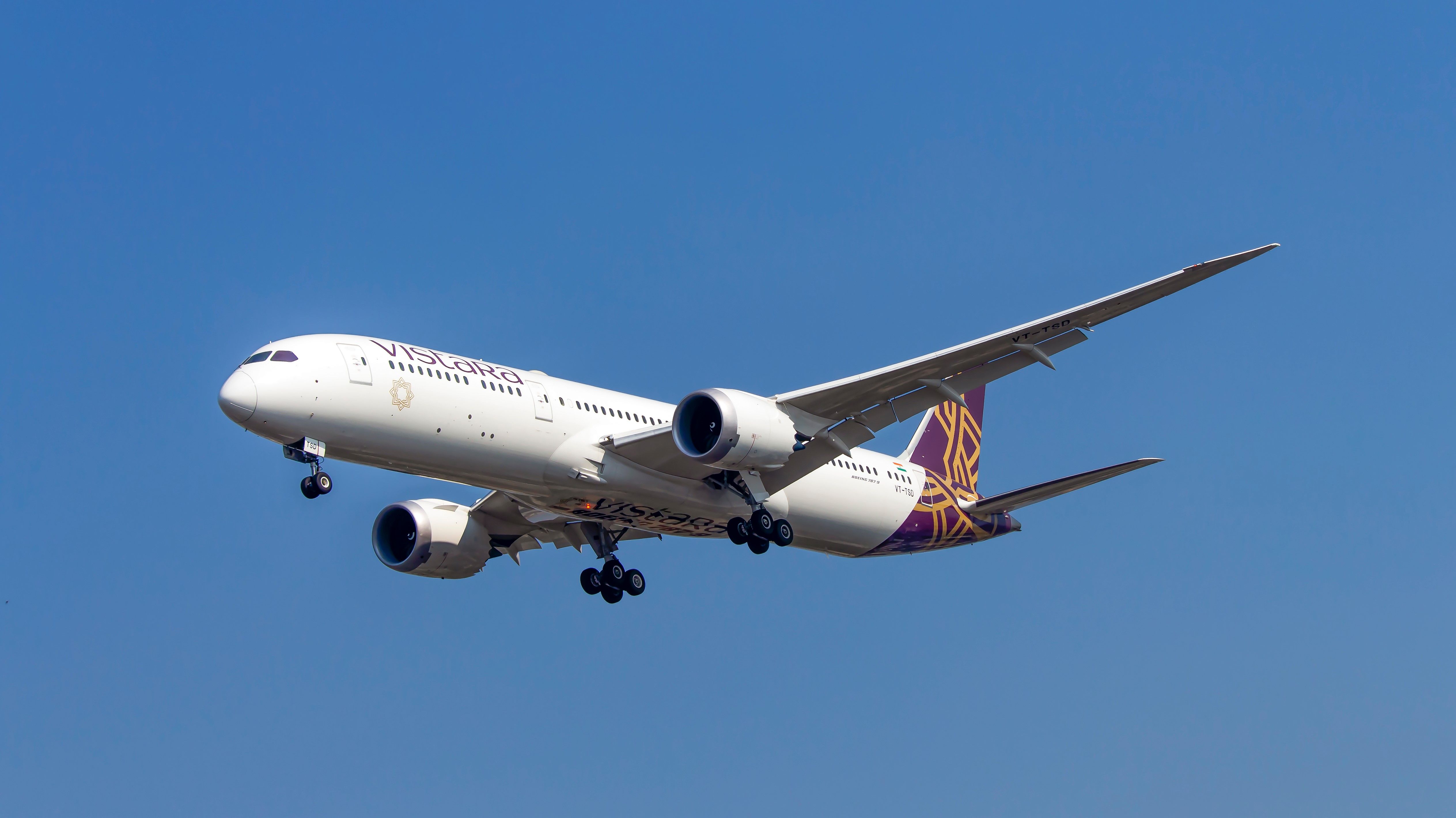 Vistara航空 Boeing 787-9 1/500 Vistara takes delivery of first 787-9, plans long-haul