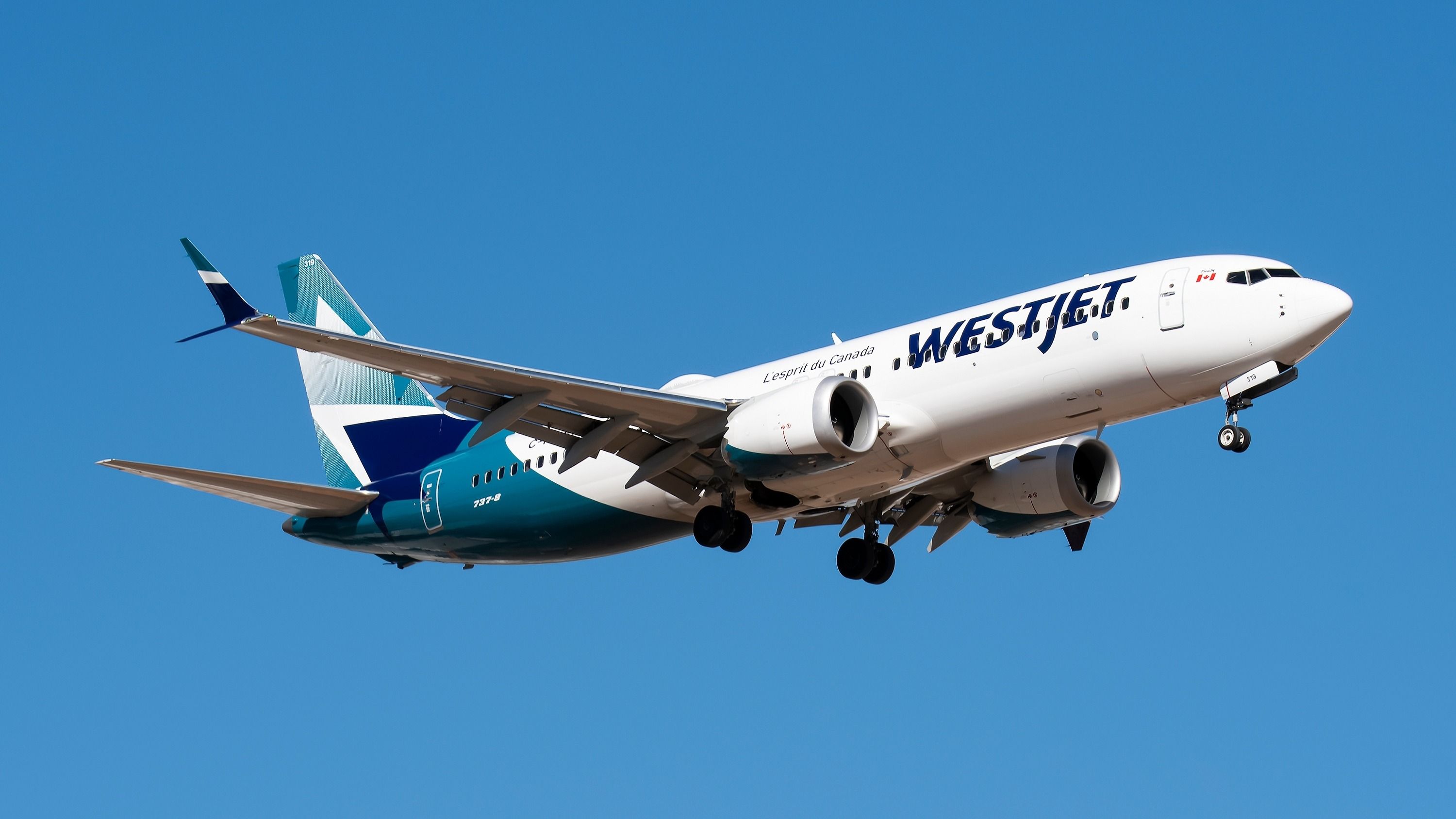 WestJet Launches Boeing 737 MAX Service Connecting Calgary to Iceland